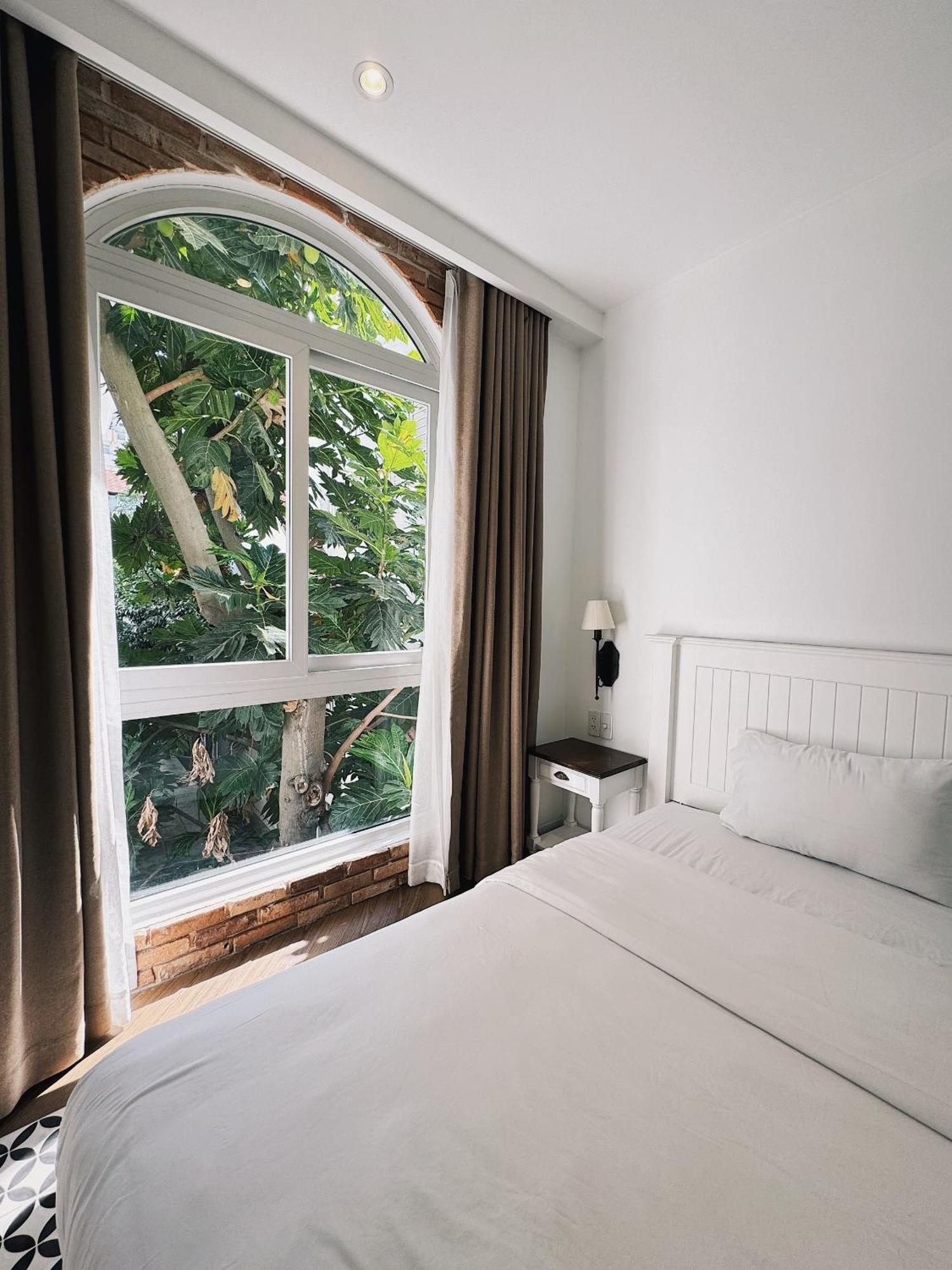 By Flatto Hotel *