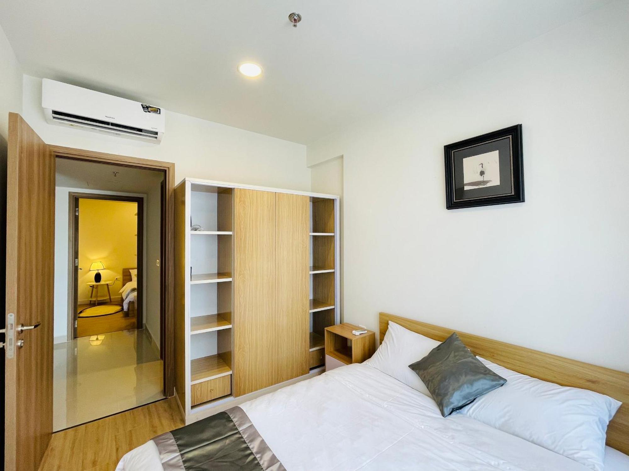 Dia - Soho Residence, District 1 *
