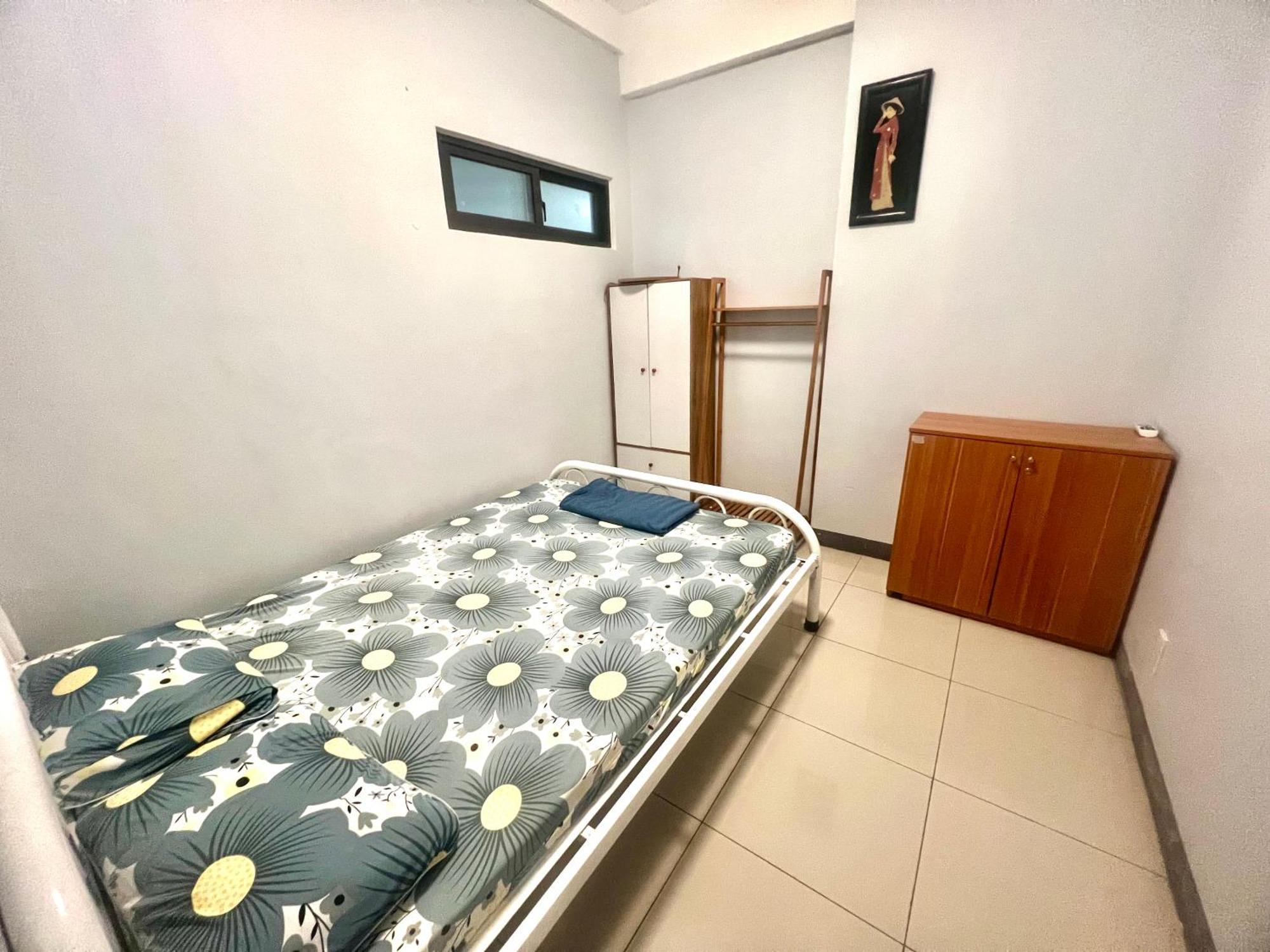 Can Ho Imperial Place Two Bedrooms
