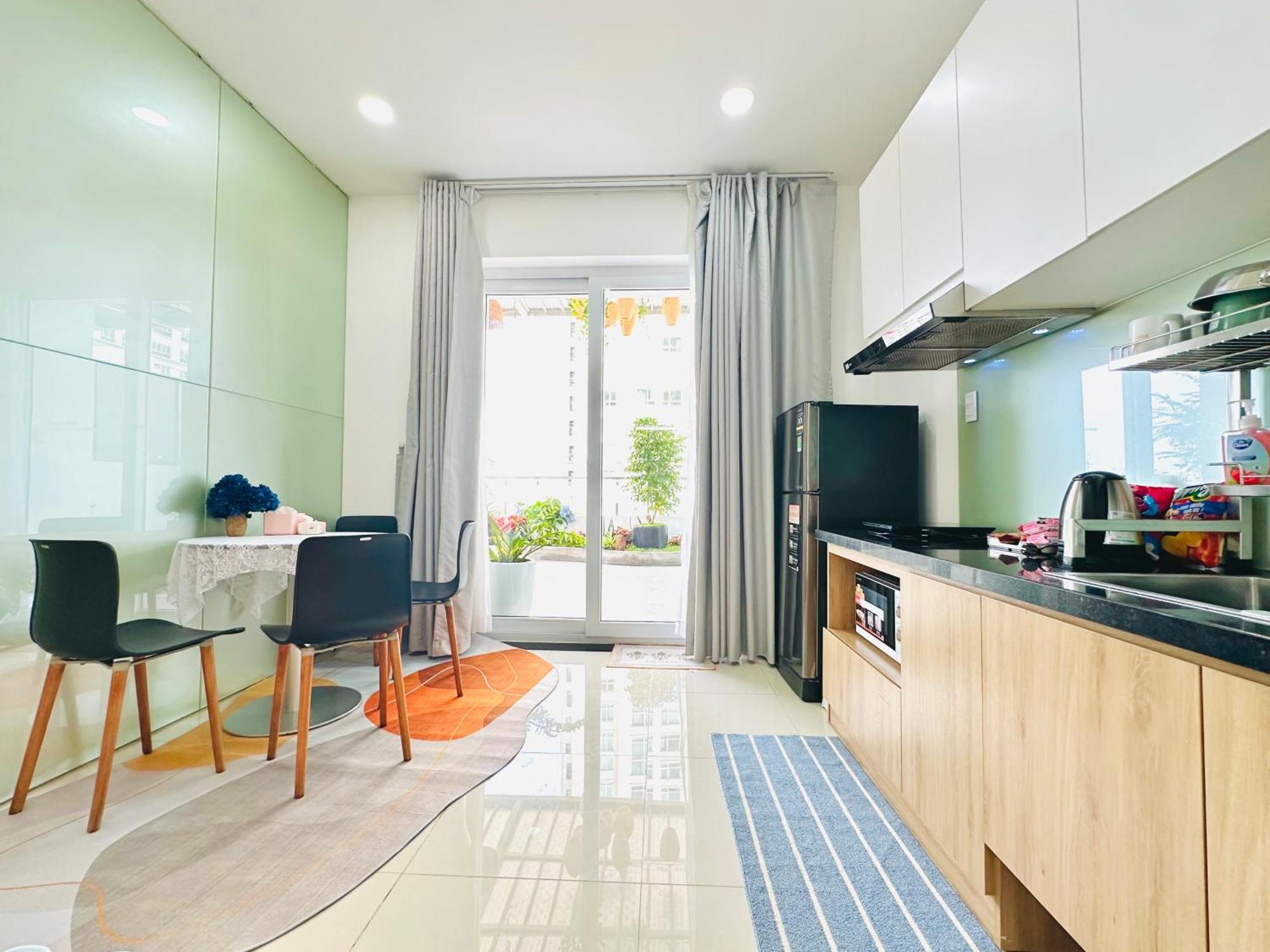 Spacious Penthouse Near Landmark 81 *