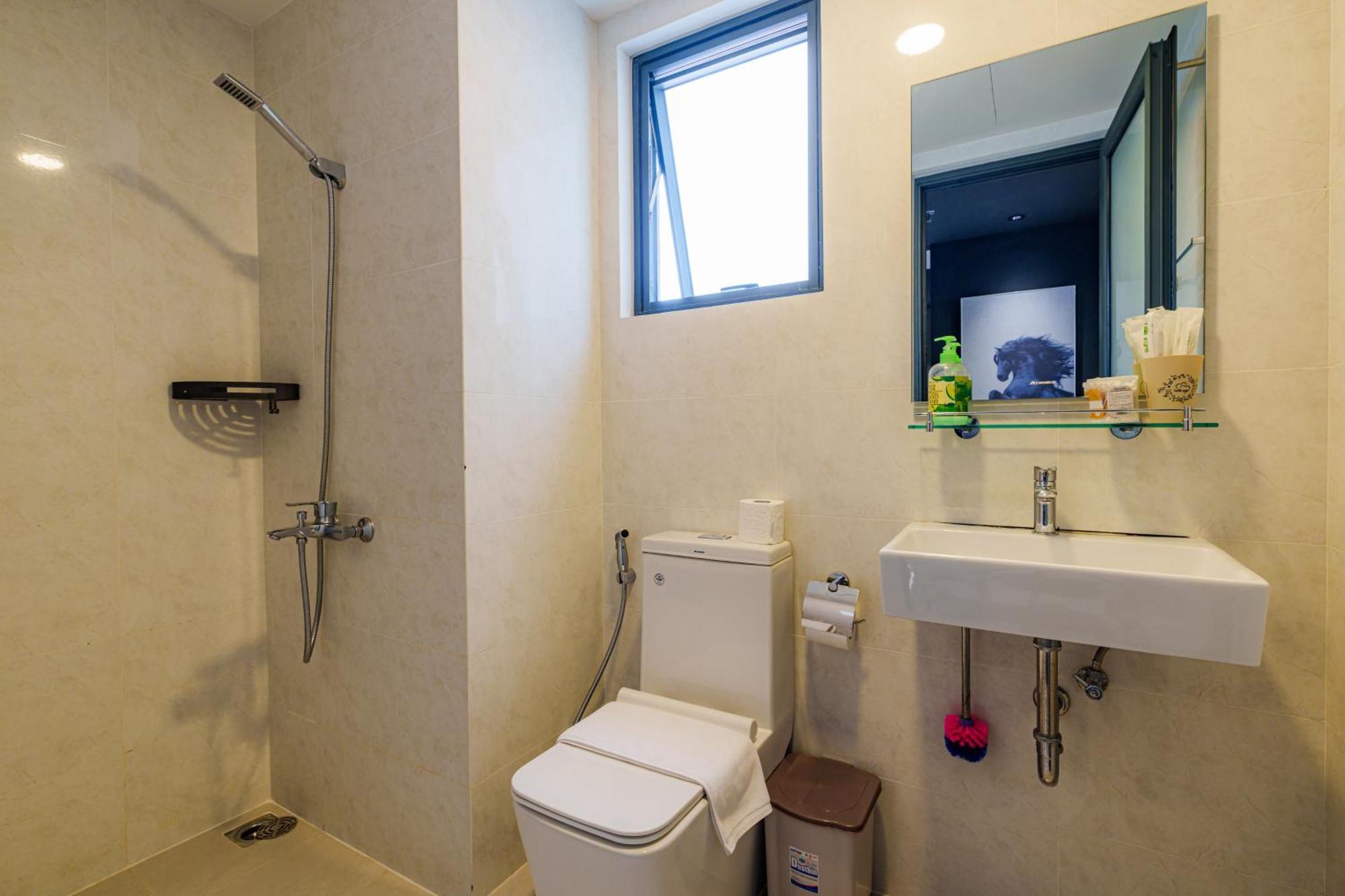 Pangsapuri Prostay Serviced Central
