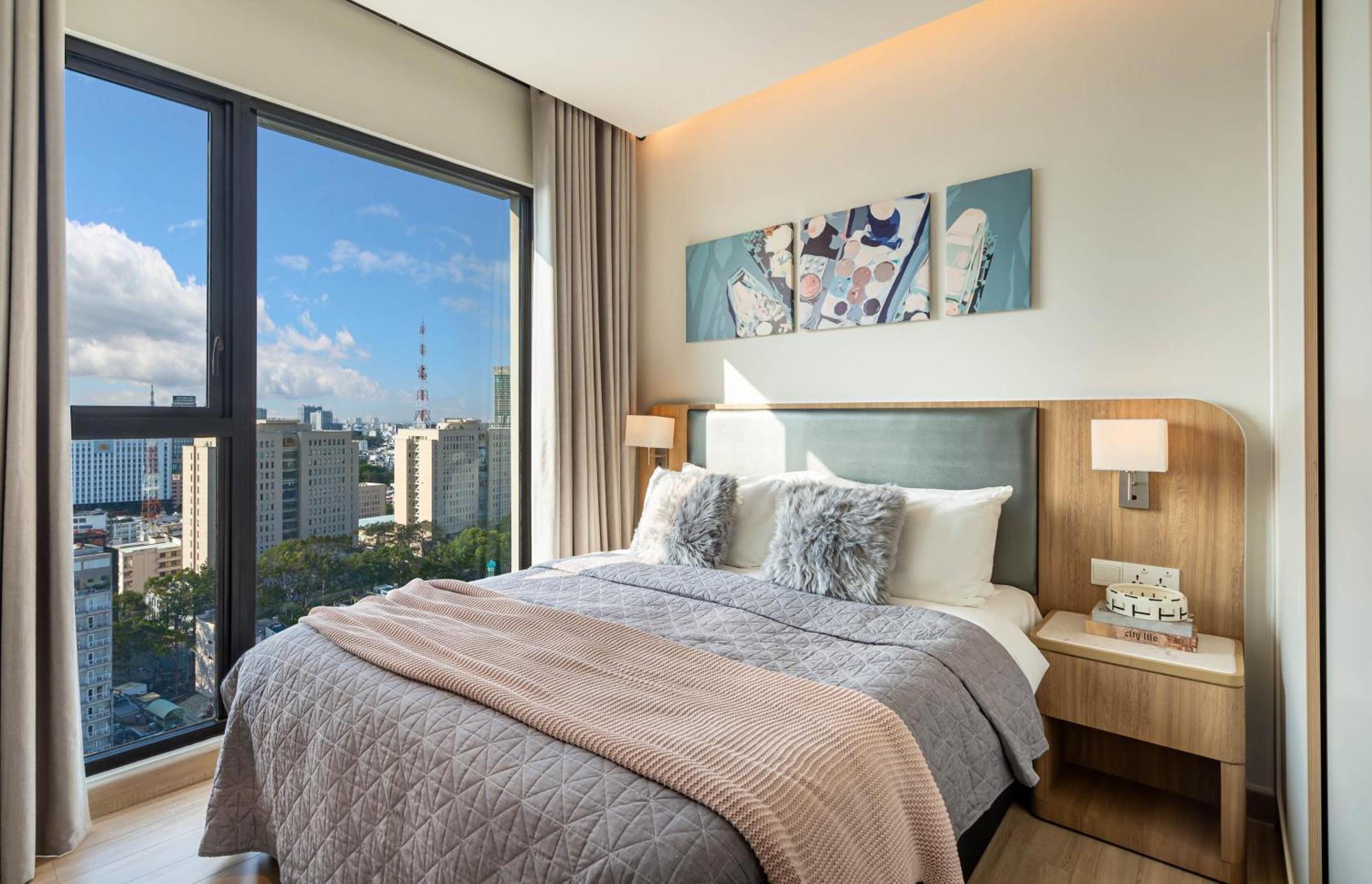 Luxury With Saigon River View - Zenity
