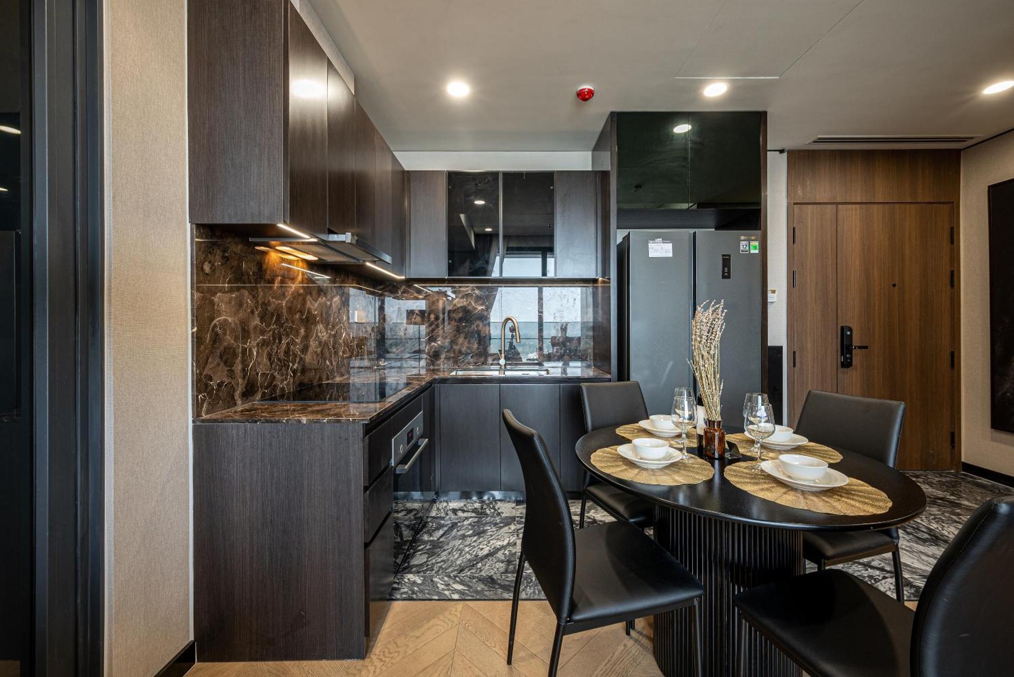 Lumiere Riverside - Raymond Holm - Luxurious 5-star