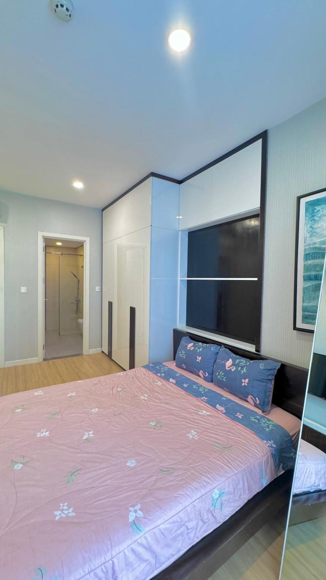 Sun - Millennium Spacious Aparts, Pool And Location Ho Chi Minh City