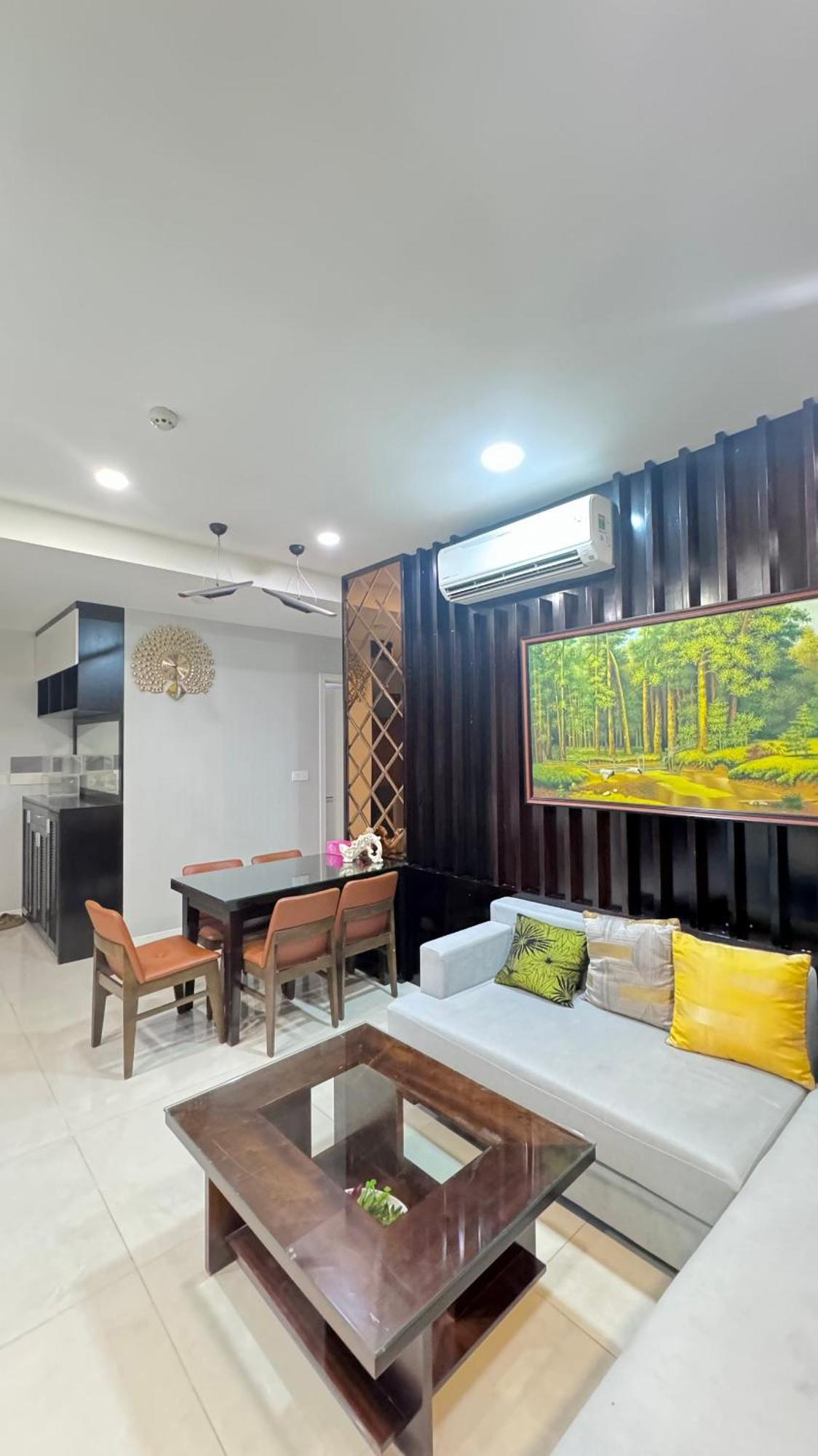 Sun - Millennium Spacious Aparts, Pool And Location Apartment *