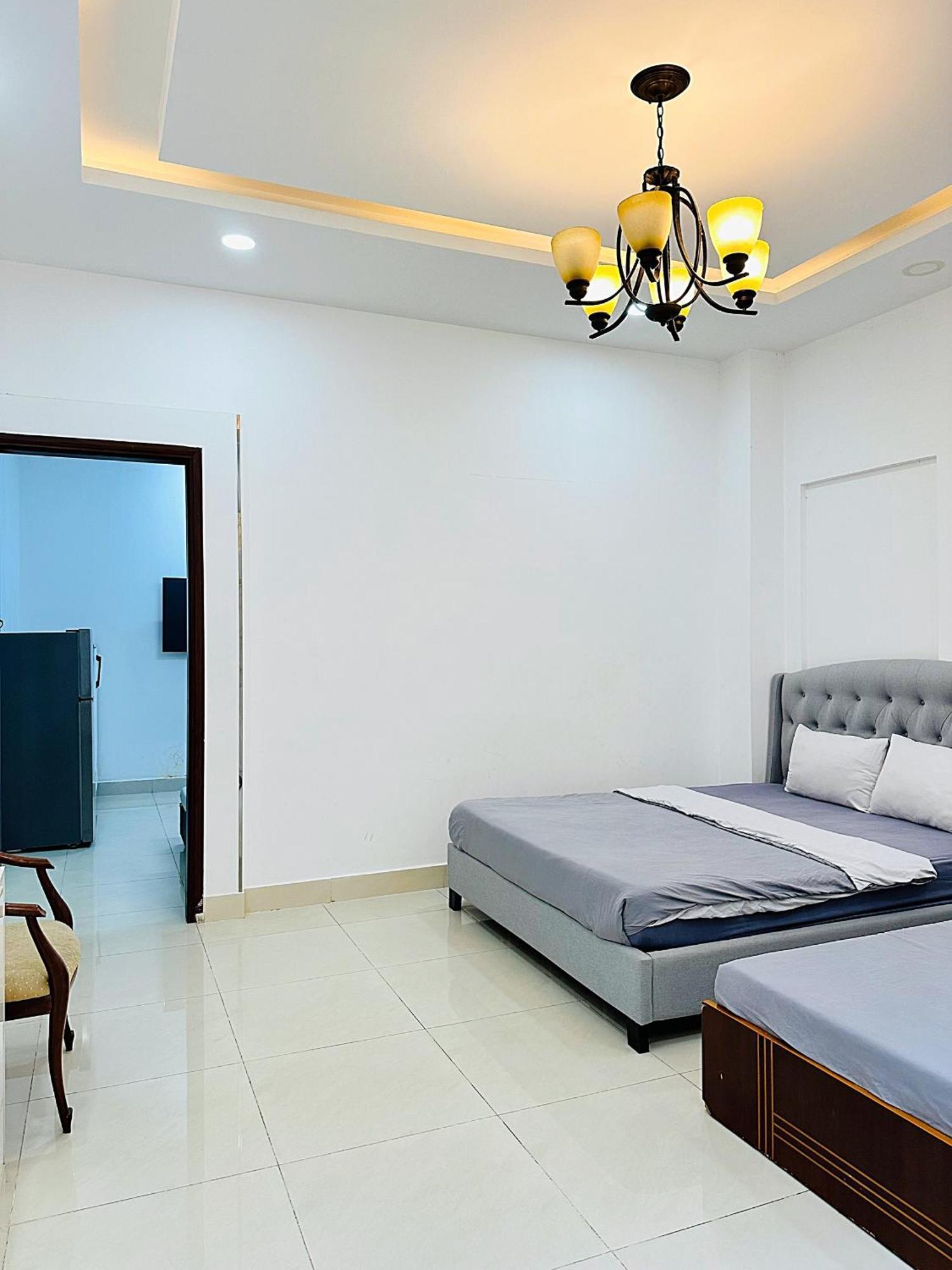 Khách sạn hẻo lánh Cactusland Near Bui Vien Street 3*