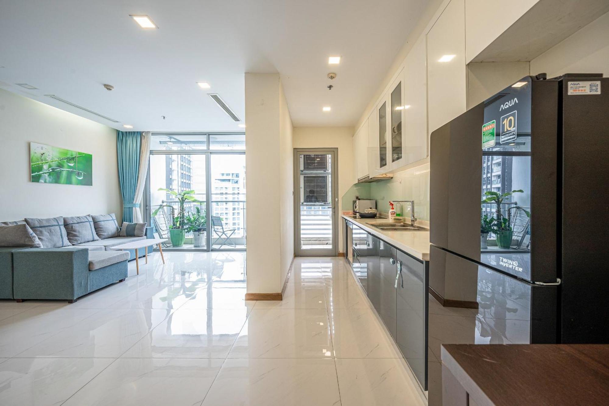 Goldview Saigon *