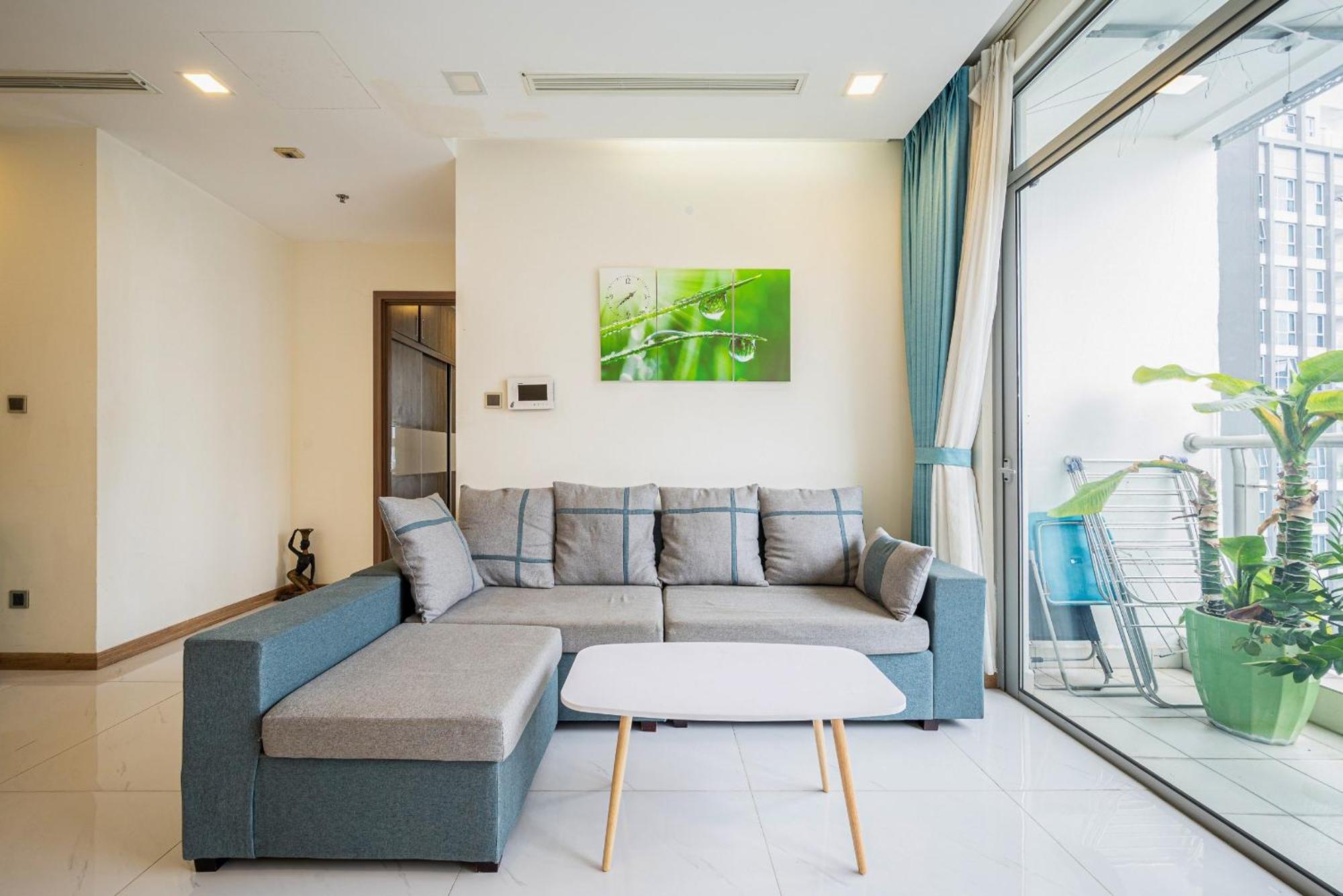 Goldview Saigon *