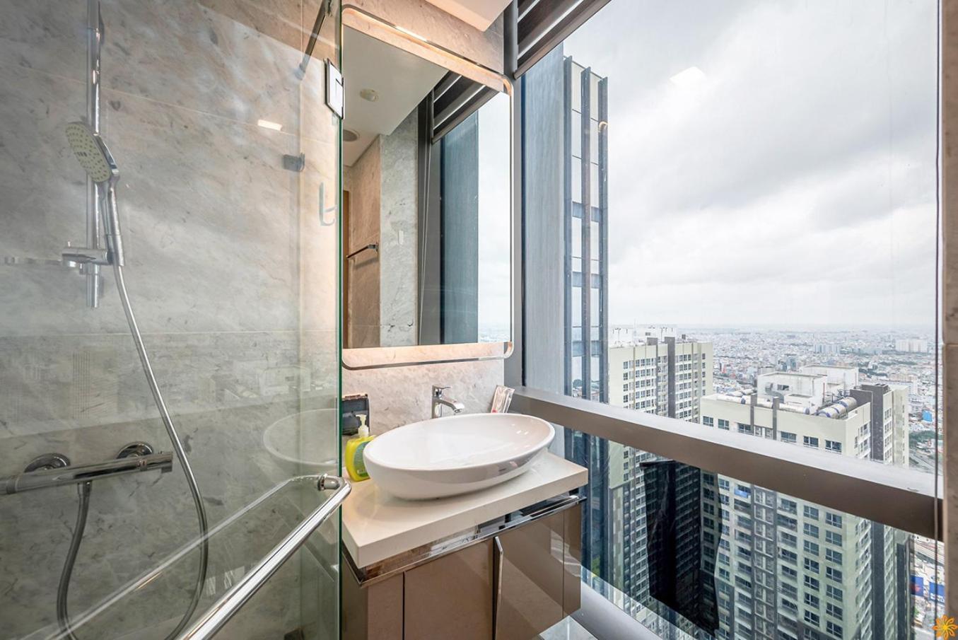 Opulent Skyline Homes At Landmark 81