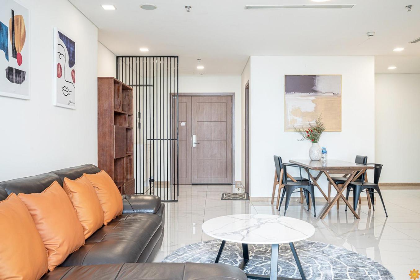 Căn hộ Opulent Skyline Homes At Landmark 81 *