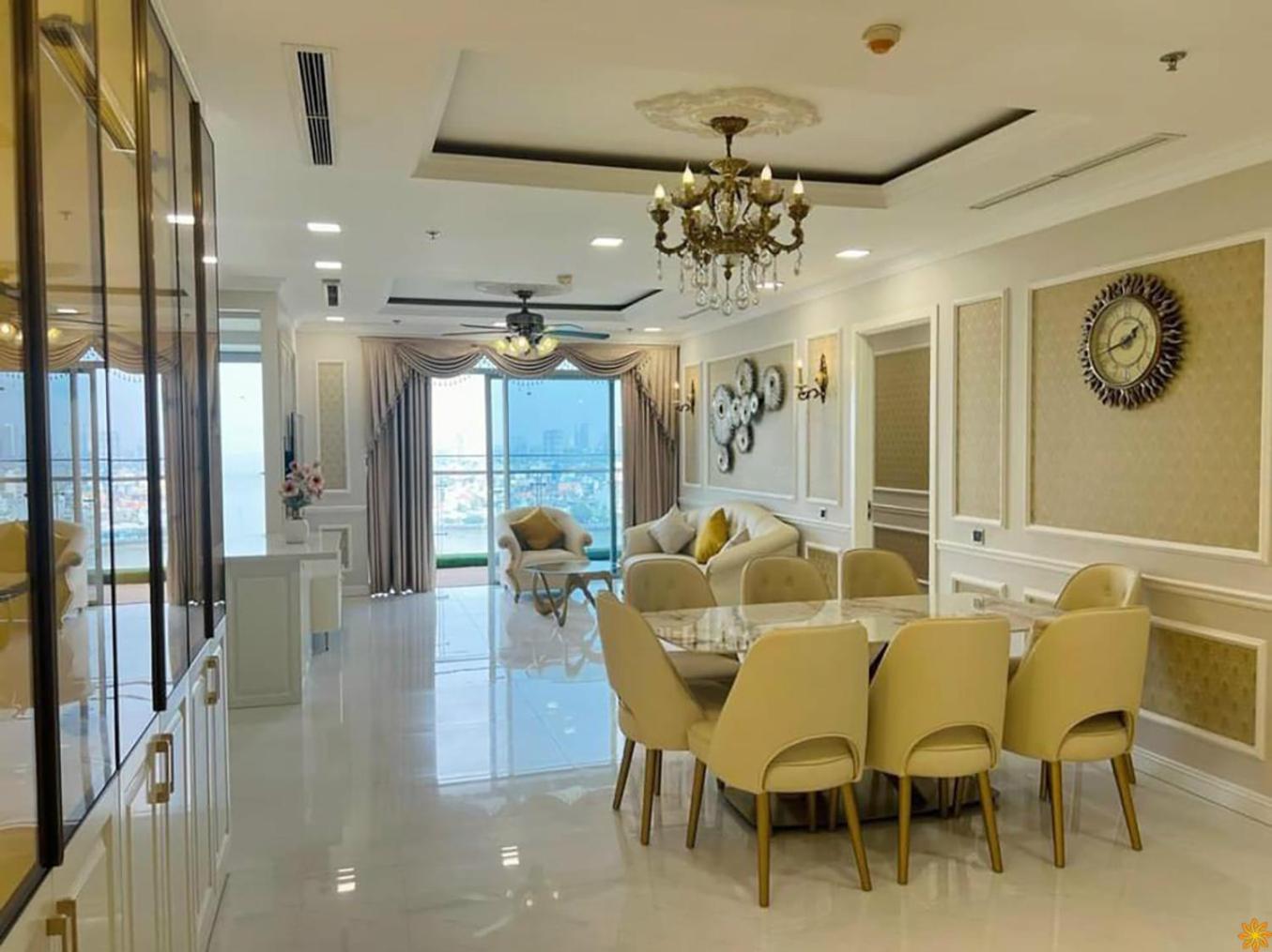 Opulent Skyline Homes At Landmark 81 *