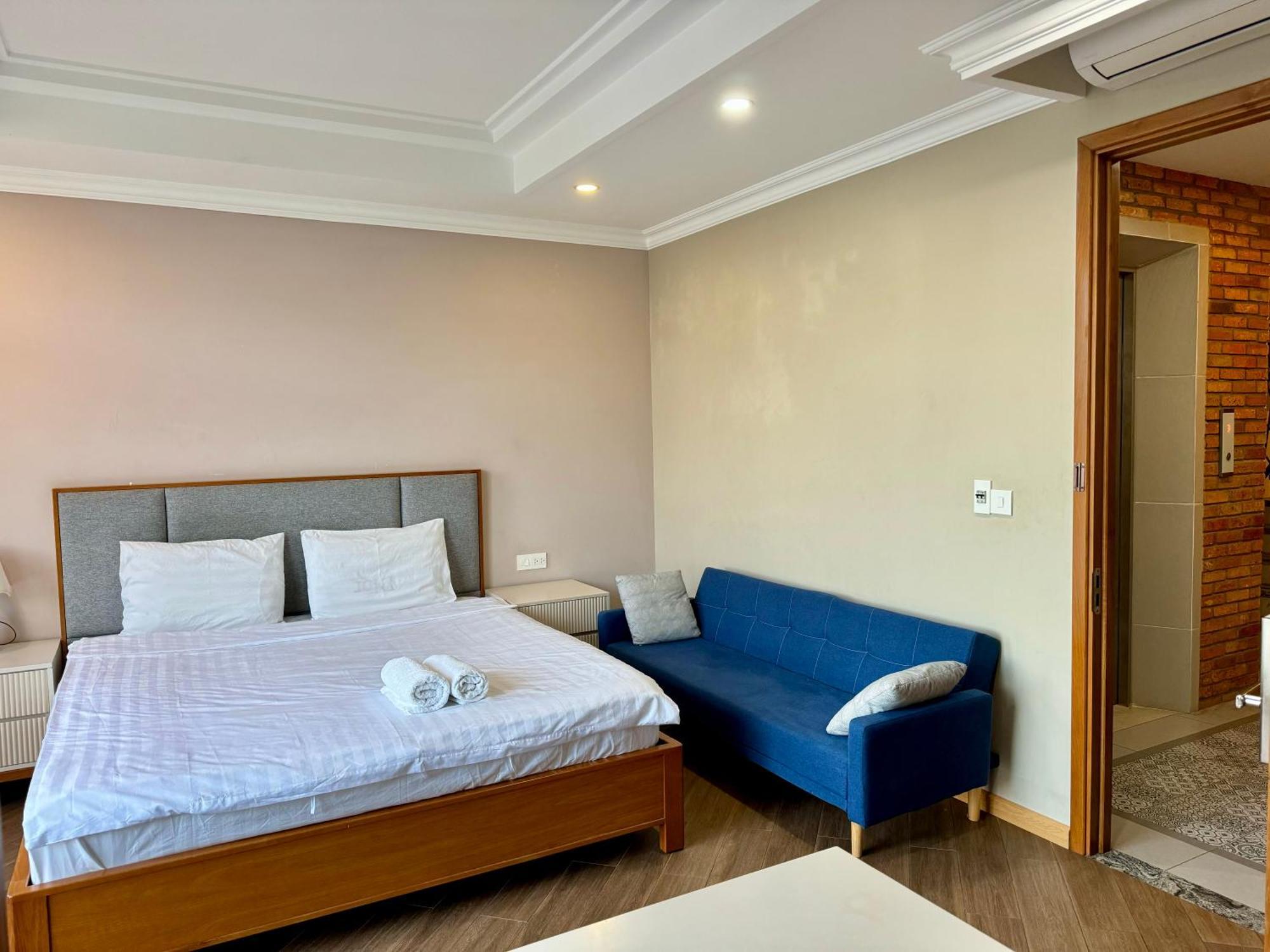 Vinh Secc Saigon Q7 *