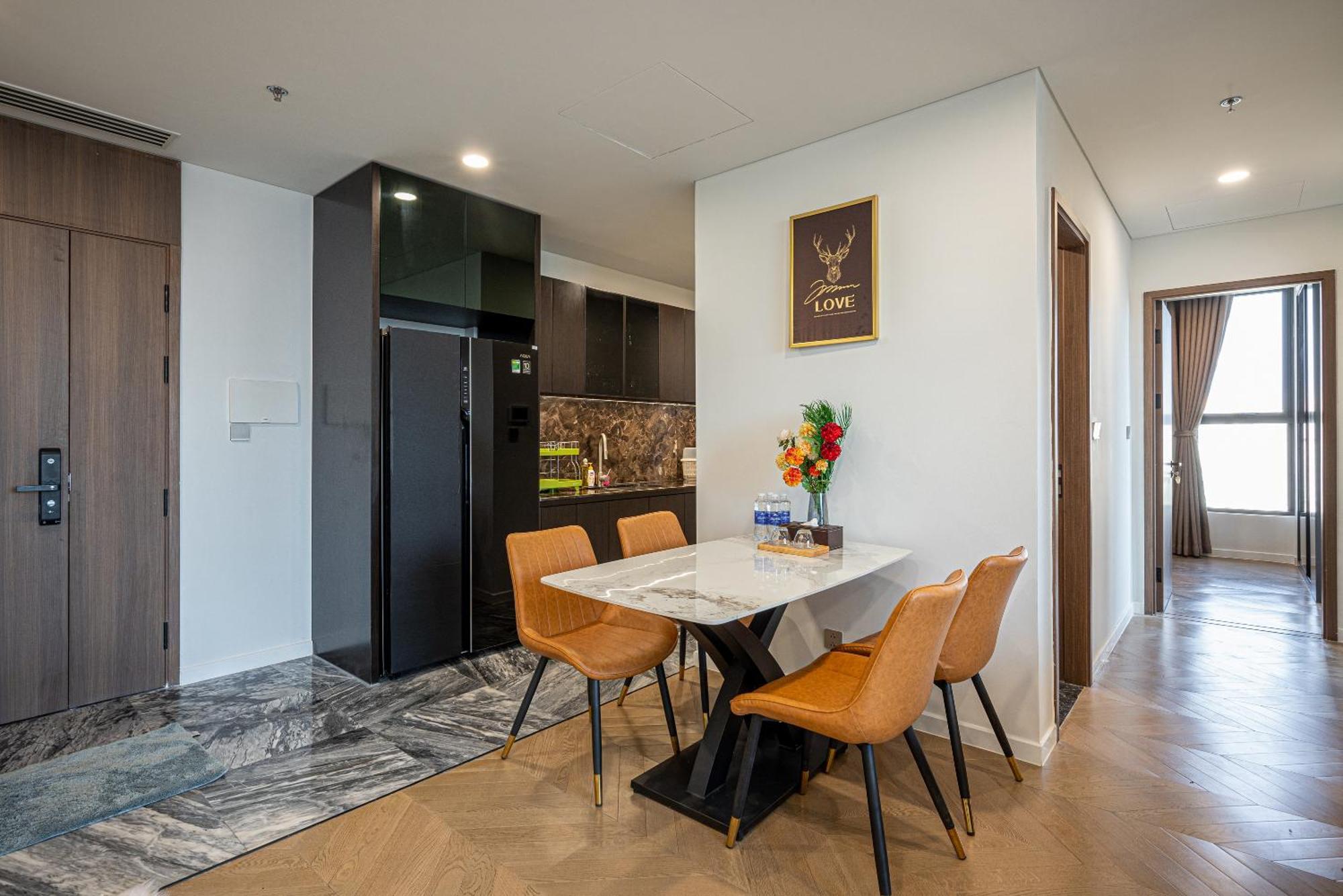 Lumier Riverside-2 Bedrom-corner