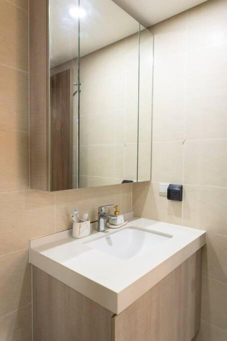 Apartment In Quan 10 - 1 Ha Do Centrosa Ho Chi Minh City