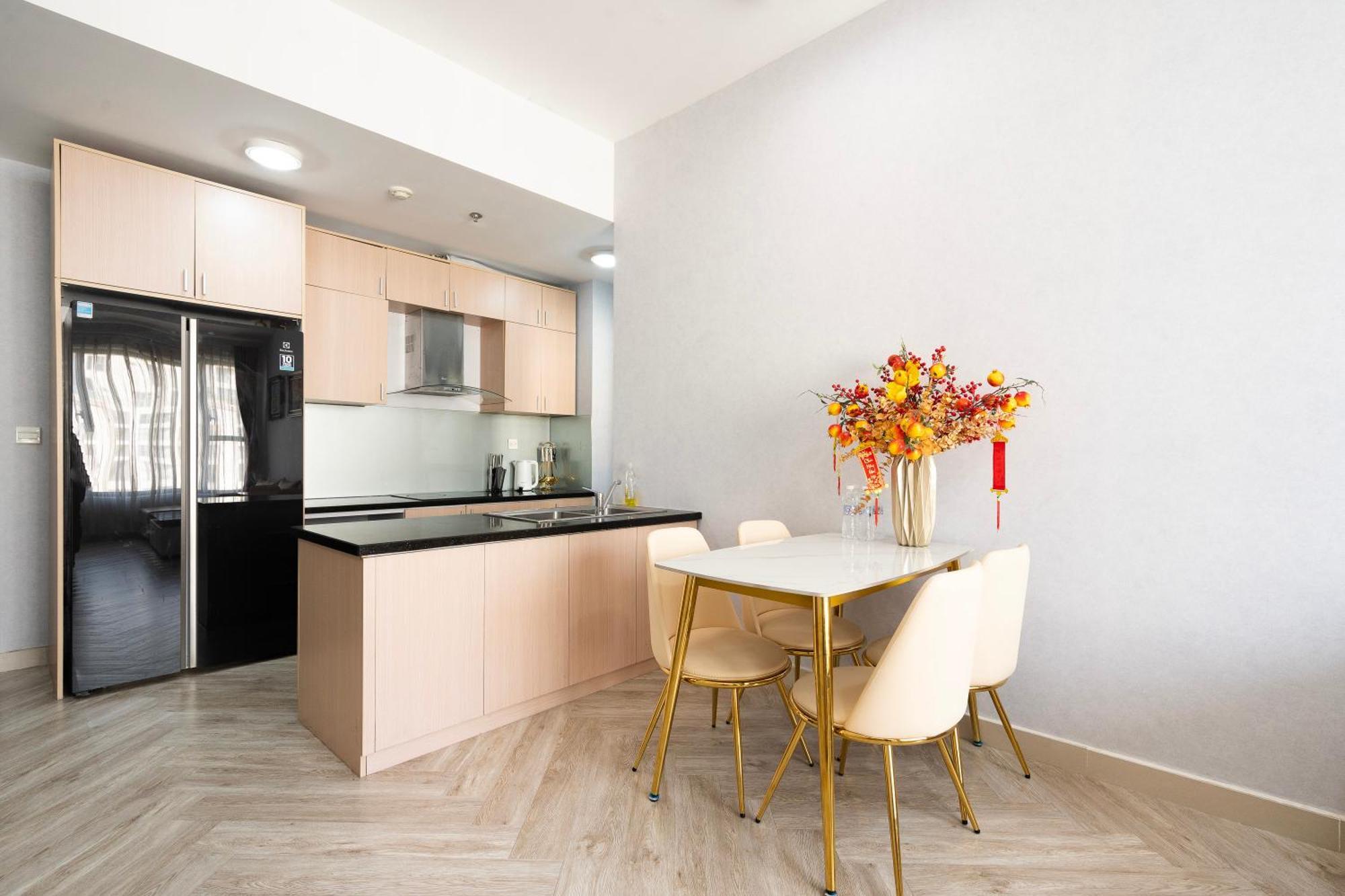Apartment With Me Saigon - Rivergate *
