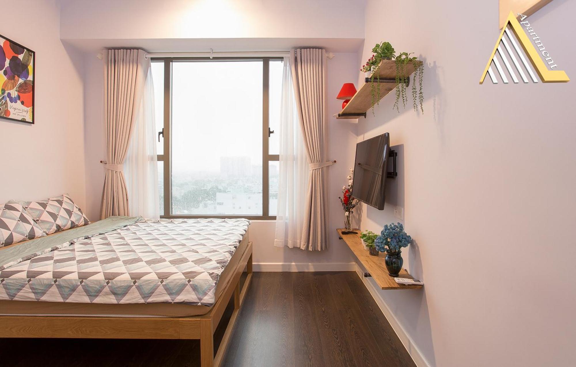 With Me Saigon - Rivergate Apartment