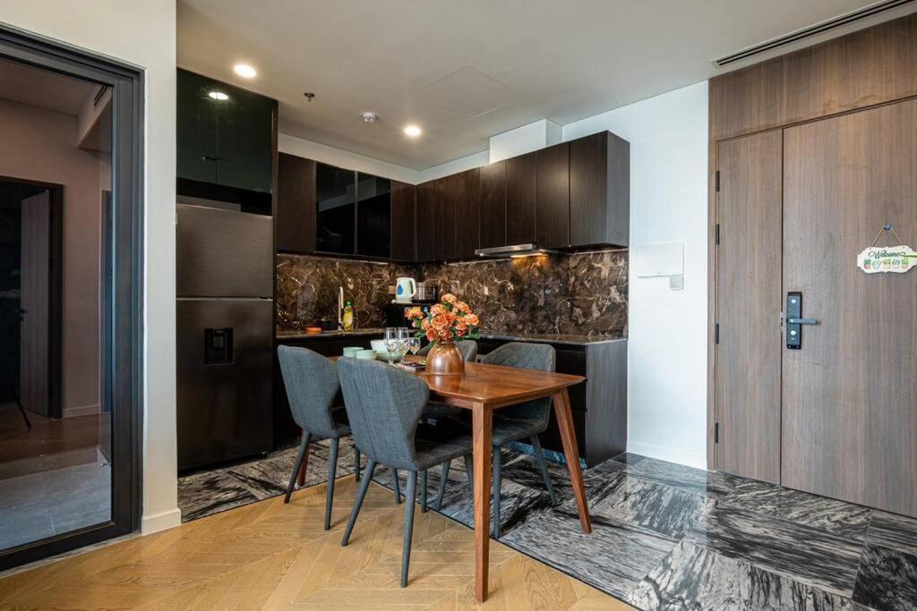 Apartment Luxury 1 Bedroom Flat In Thao Dien, District 2