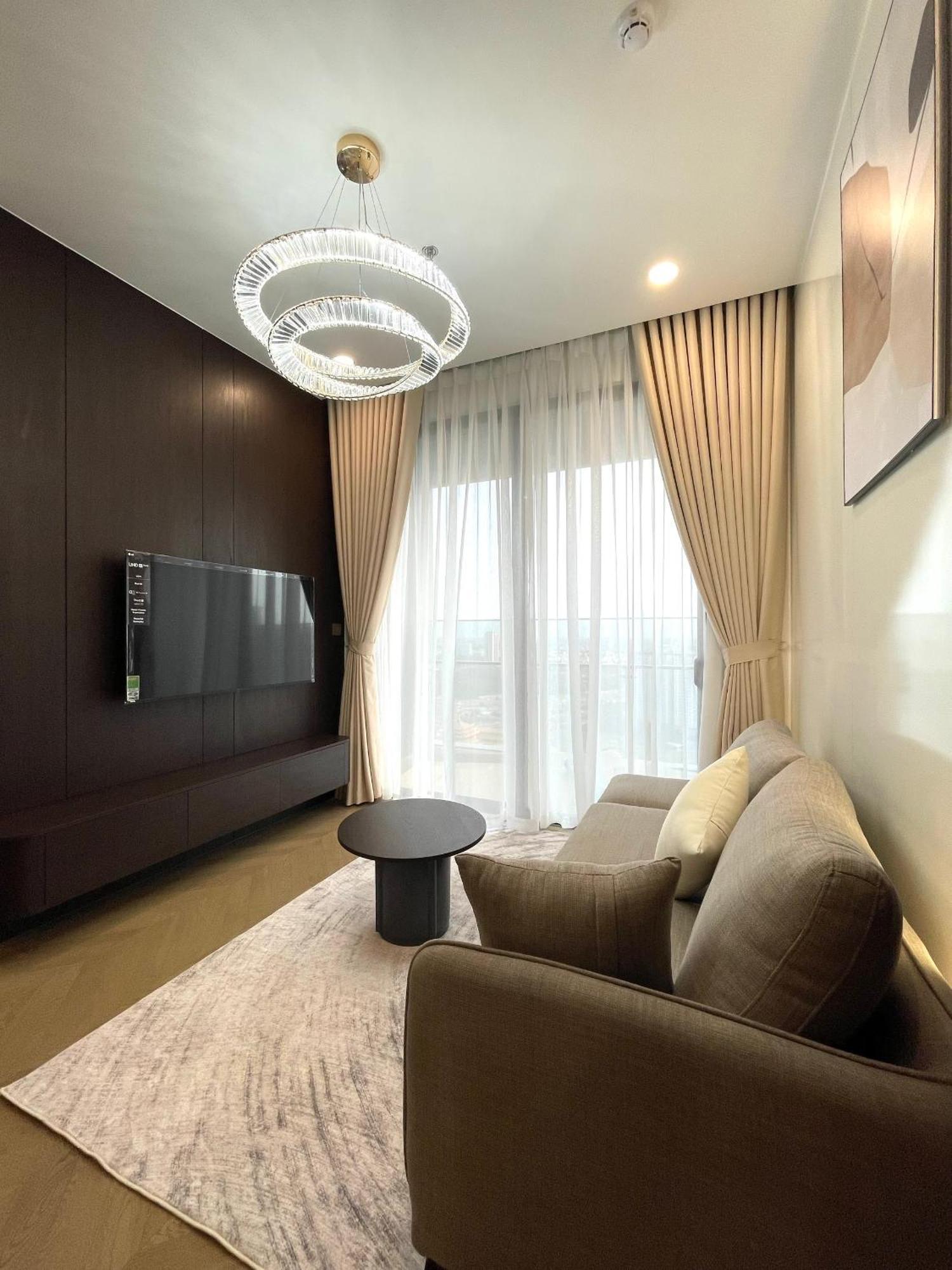 Smile Home - Lumiere Luxury Stay View & Pool - Thao Dien Apartment *