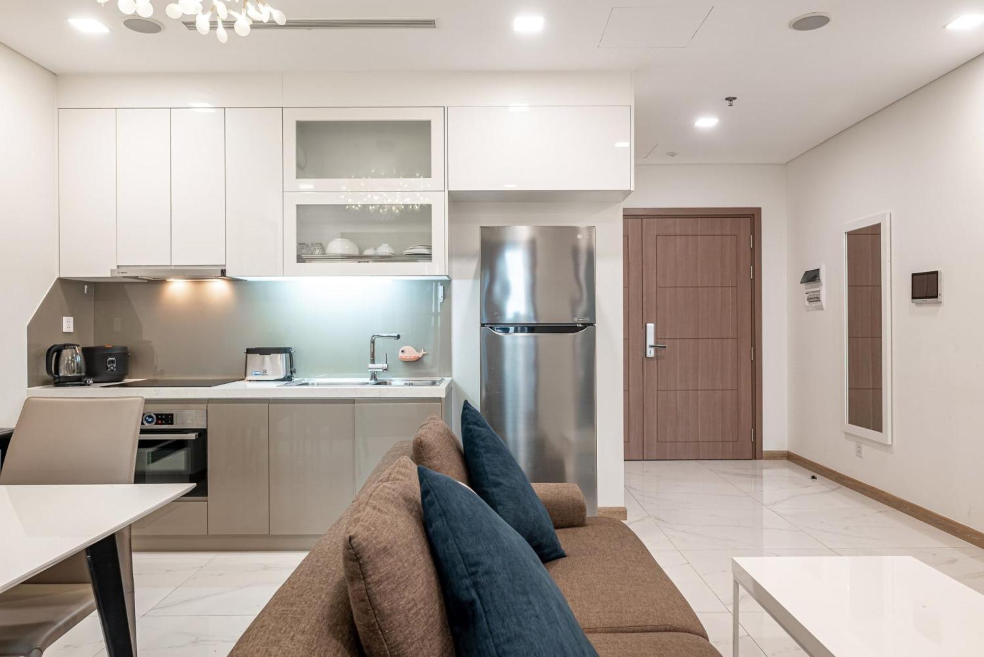 Landmark 81 Skyline Residences Apartment *