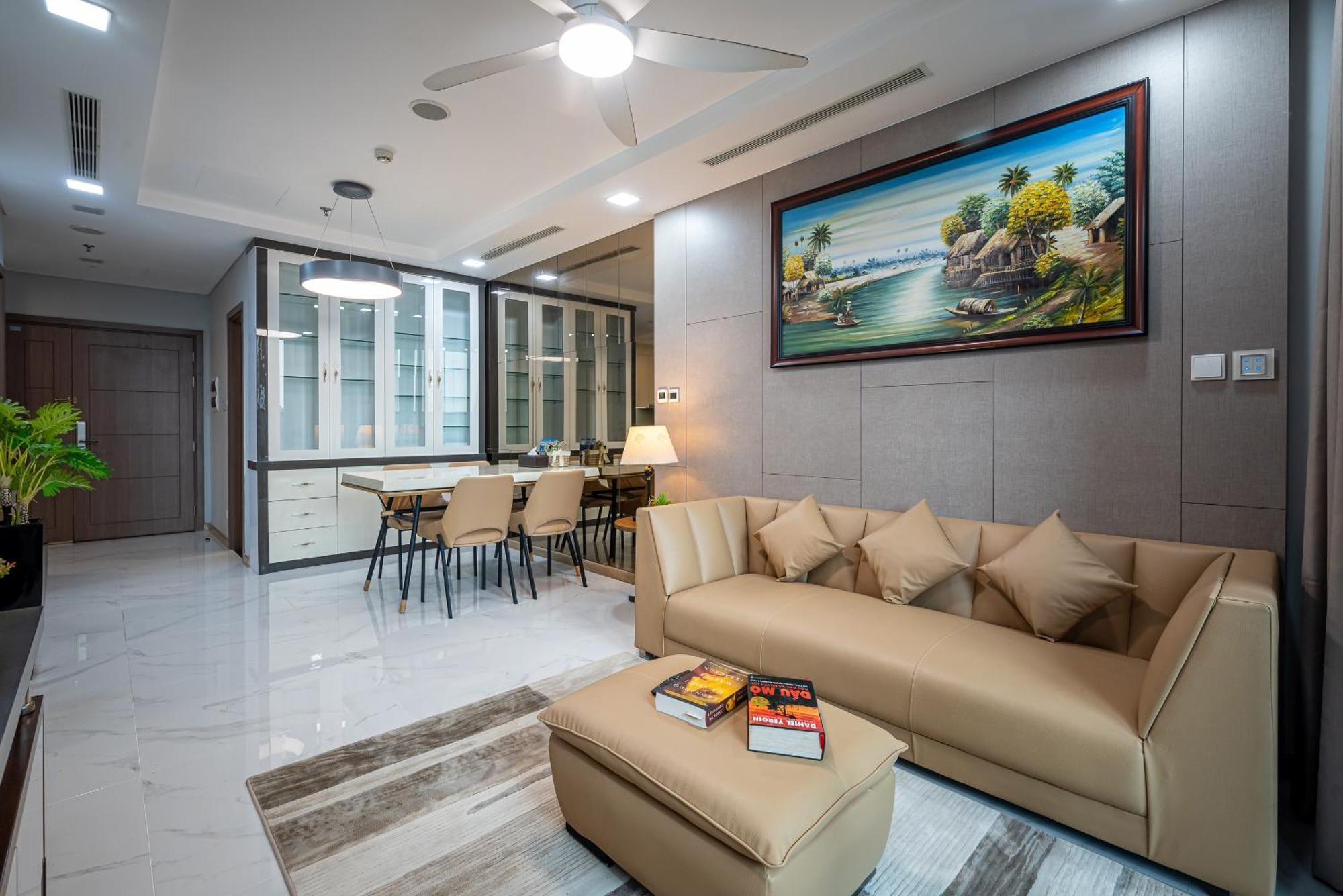 Landmark 81 Skyline Residences Apartment *