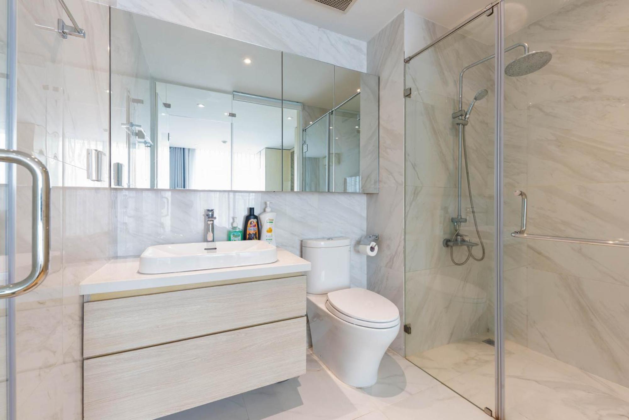 Apartment Macy @ Rivergate - Infinity Pool. Center Ben Thanh Ho Chi Minh City