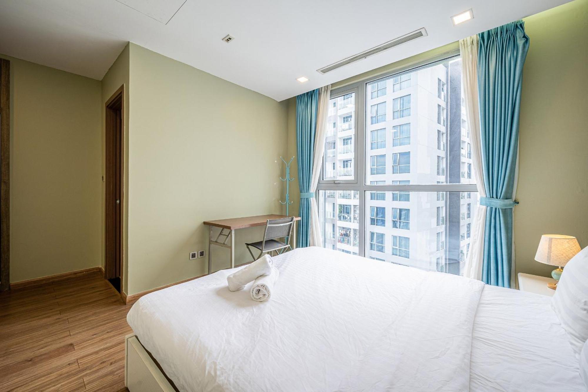 Apartment Goldview Saigon *