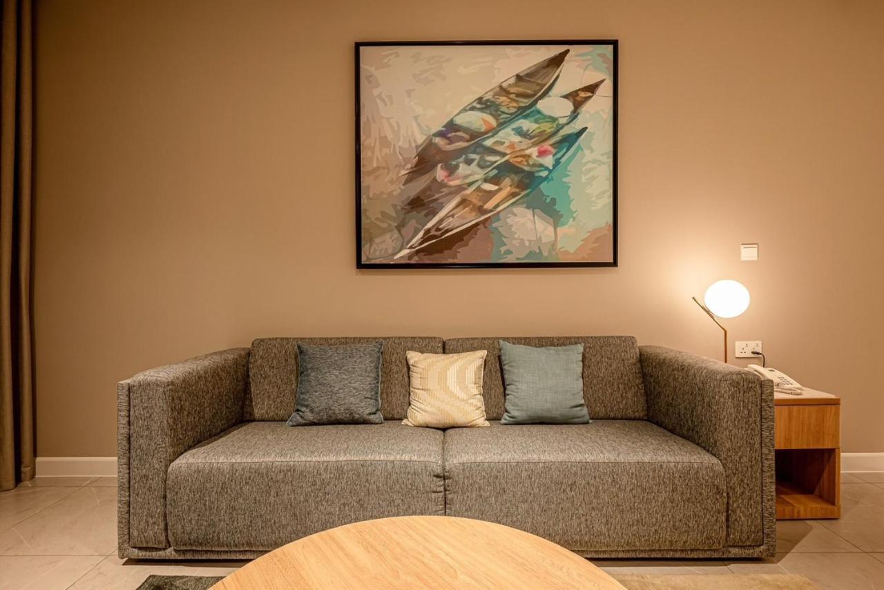 Zenity Apartel Dist 1 By Ssens Apartment