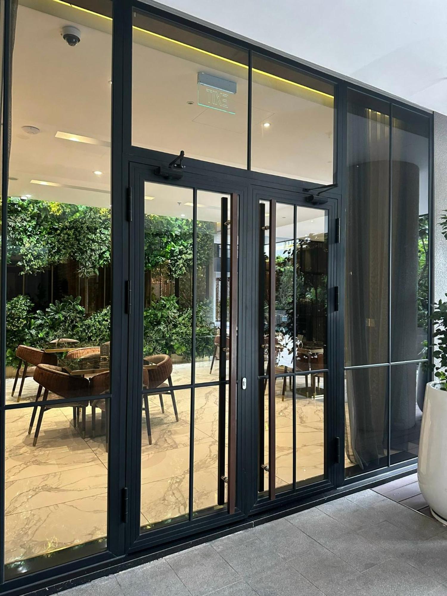 Zenity Apartel Dist 1 By Ssens