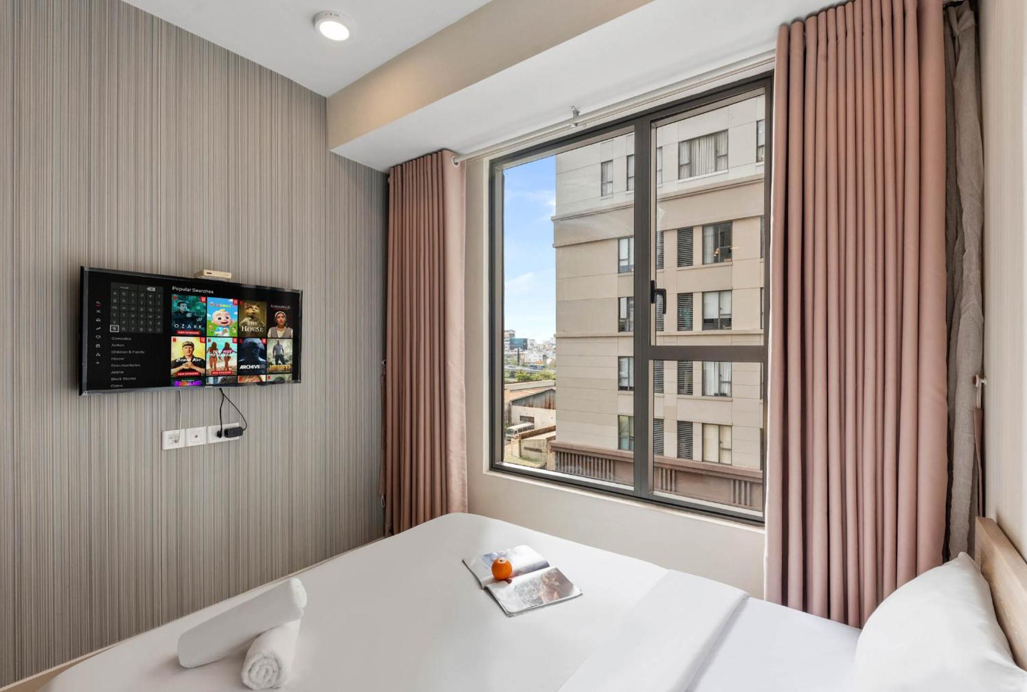 Hotel April 4*