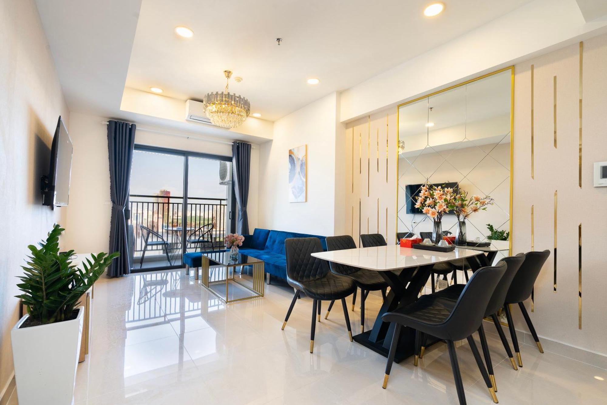 Apartment Fireworks View At The Center Ho Chi Minh City