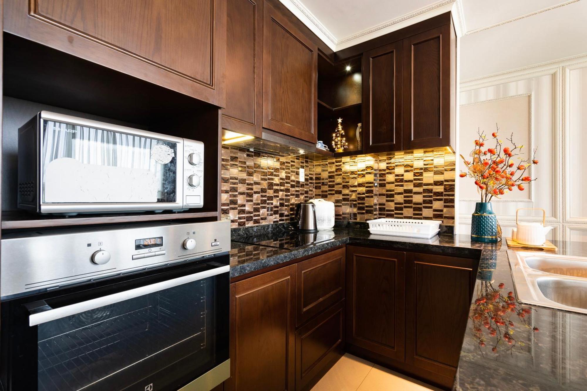 Leman Luxury 3 Bedroom By Chloe *