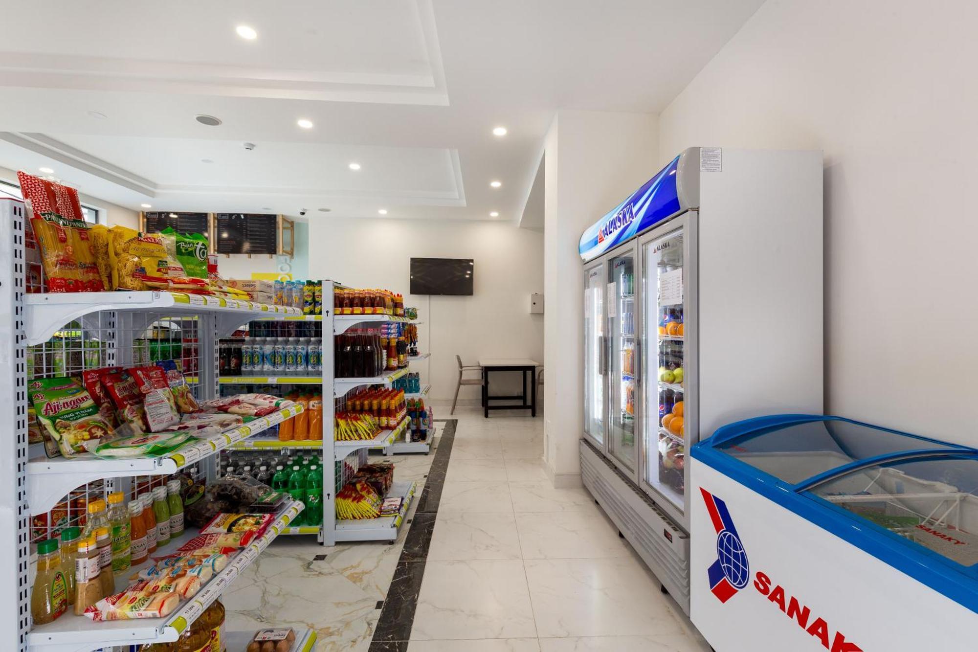 Apartment Yours Tower - Airport Ho Chi Minh City