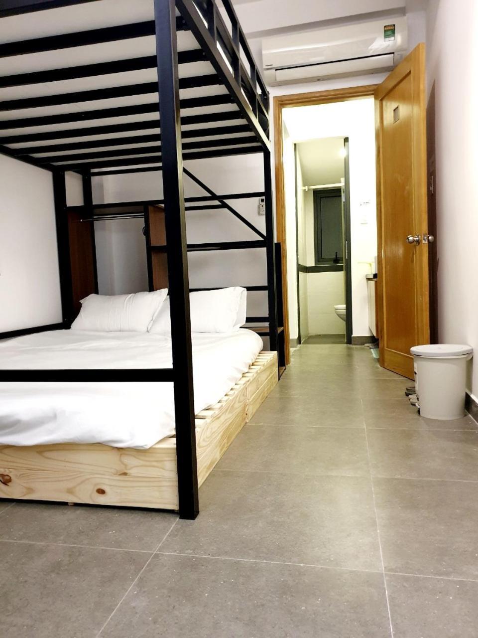 Zvillage Ncc - Modern Townhouse In District 1