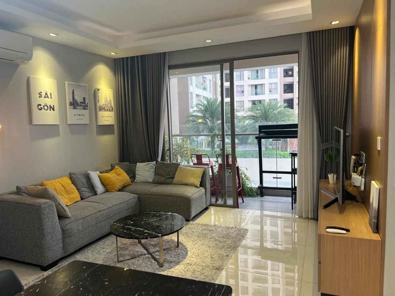 Apartment Sun - Millennium Spacious Aparts, Pool And Location *