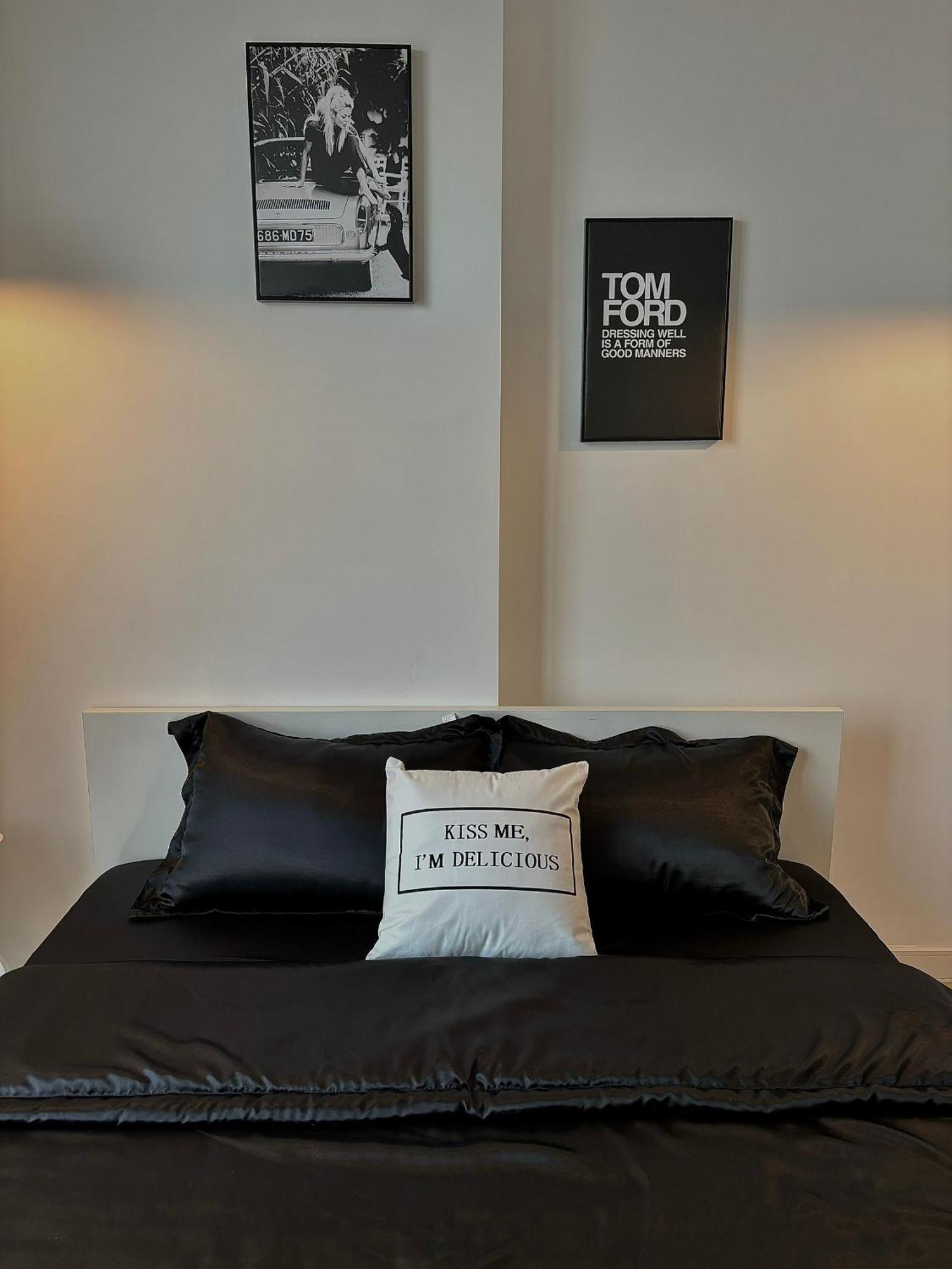 Sun - Millennium Spacious Aparts, Pool And Location Apartment