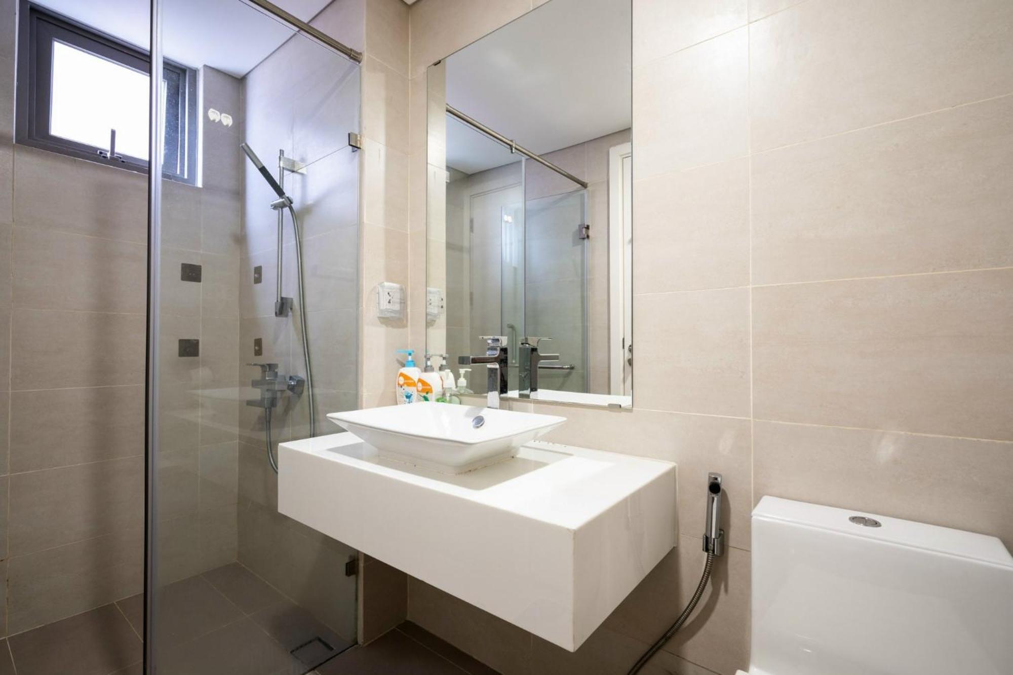 Apartment Sun - Millennium Spacious Aparts, Pool And Location Ho Chi Minh City