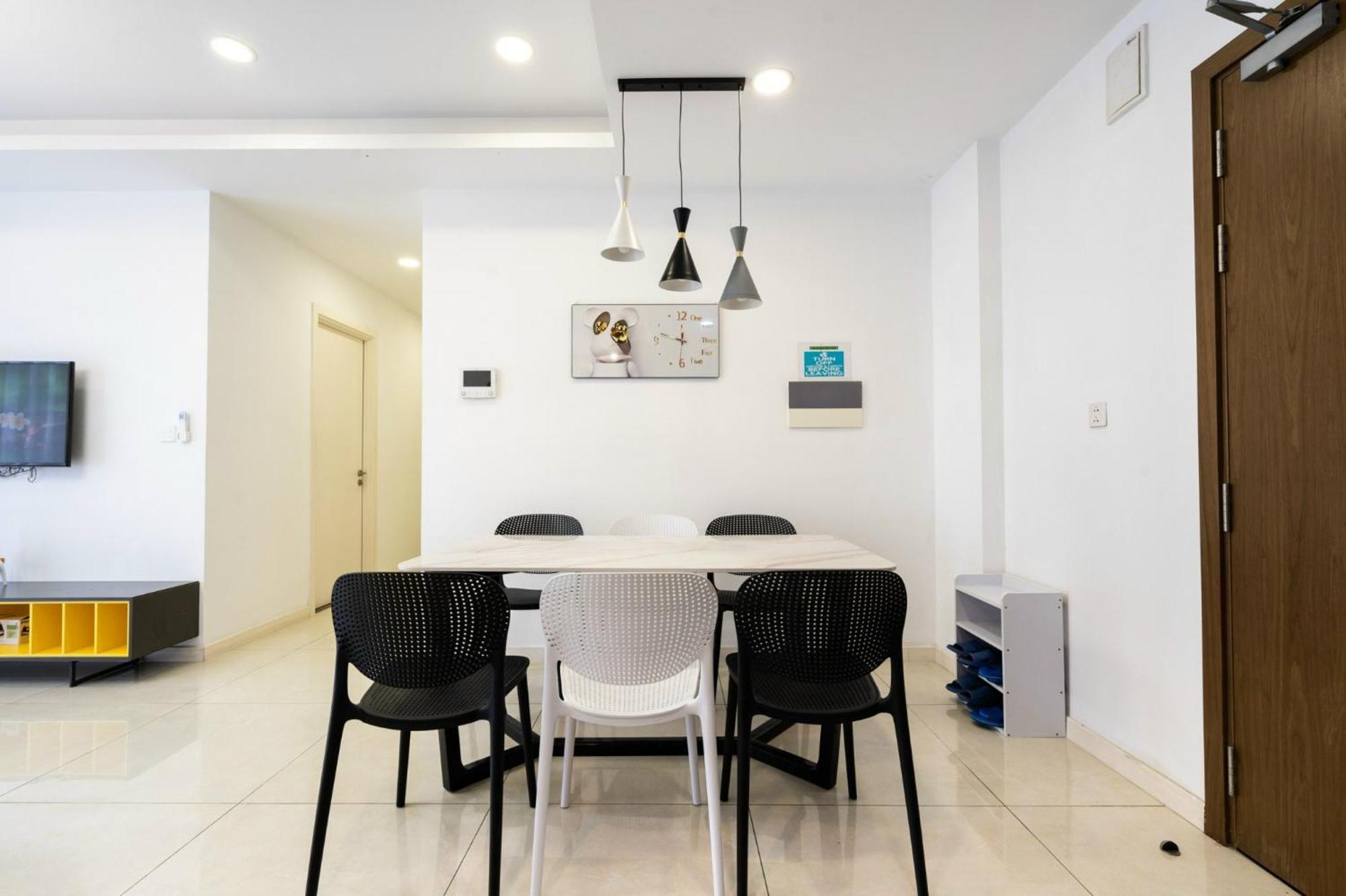 Sun - Millennium Spacious Aparts, Pool And Location Apartment Ho Chi Minh City