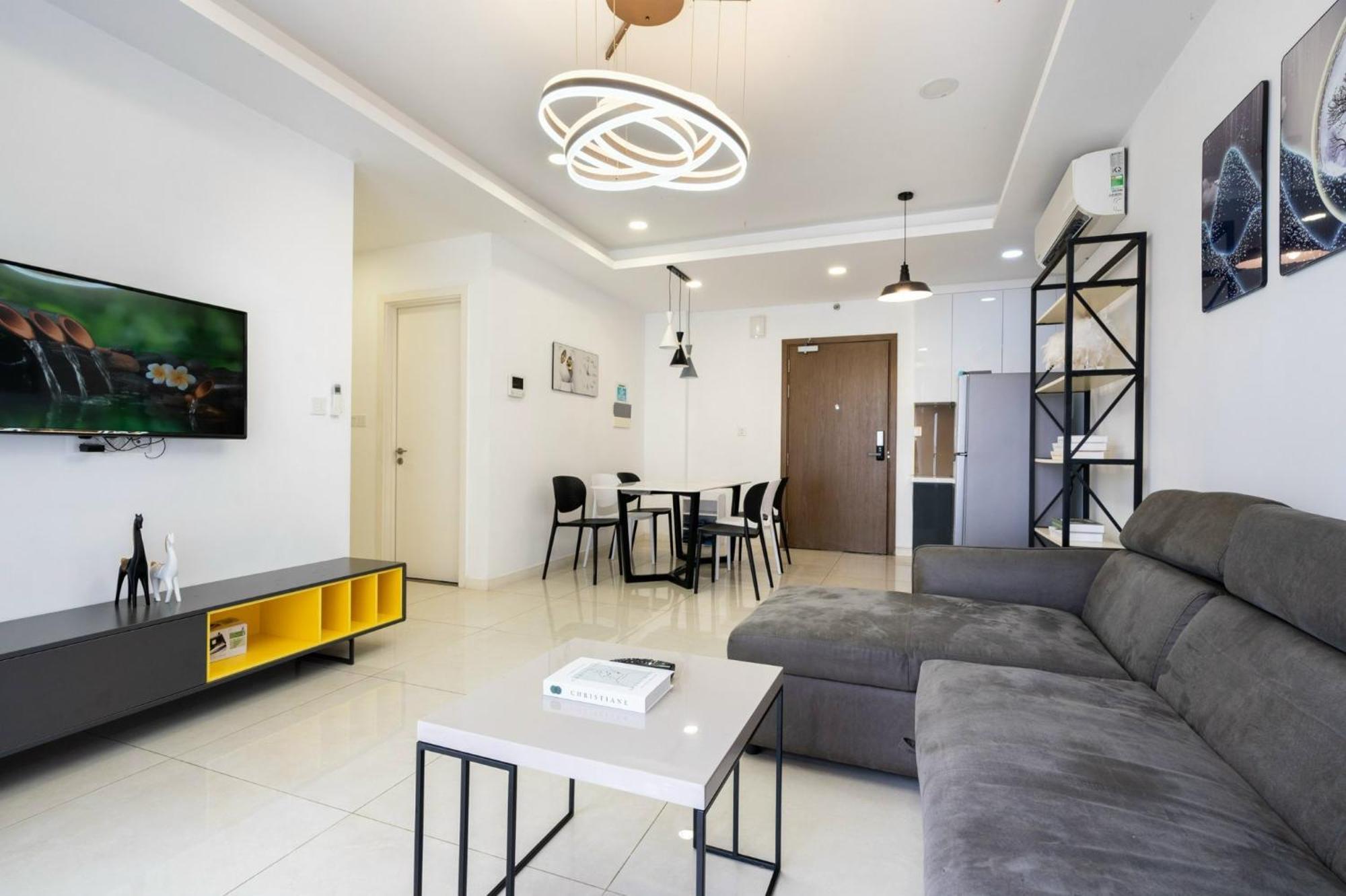 Sun - Millennium Spacious Aparts, Pool And Location Apartment *