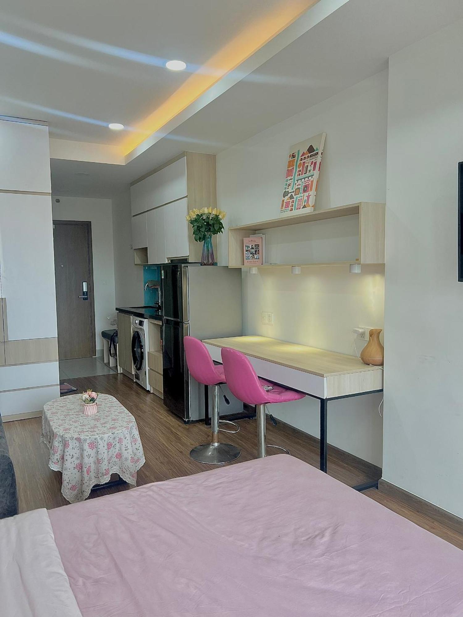 Sun - Millennium Spacious Aparts, Pool And Location * Ho Chi Minh City