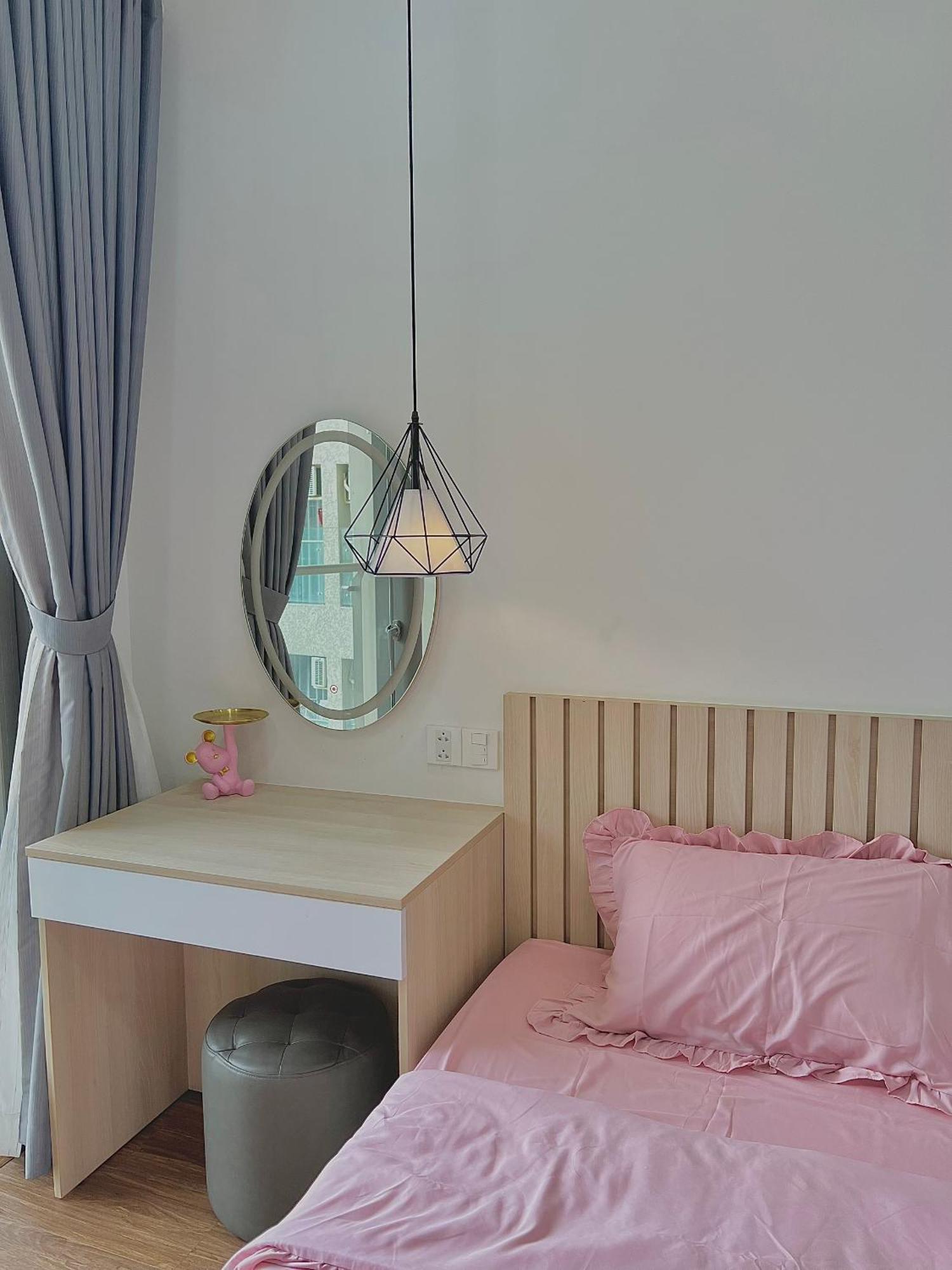 Sun - Millennium Spacious Aparts, Pool And Location Ho Chi Minh City