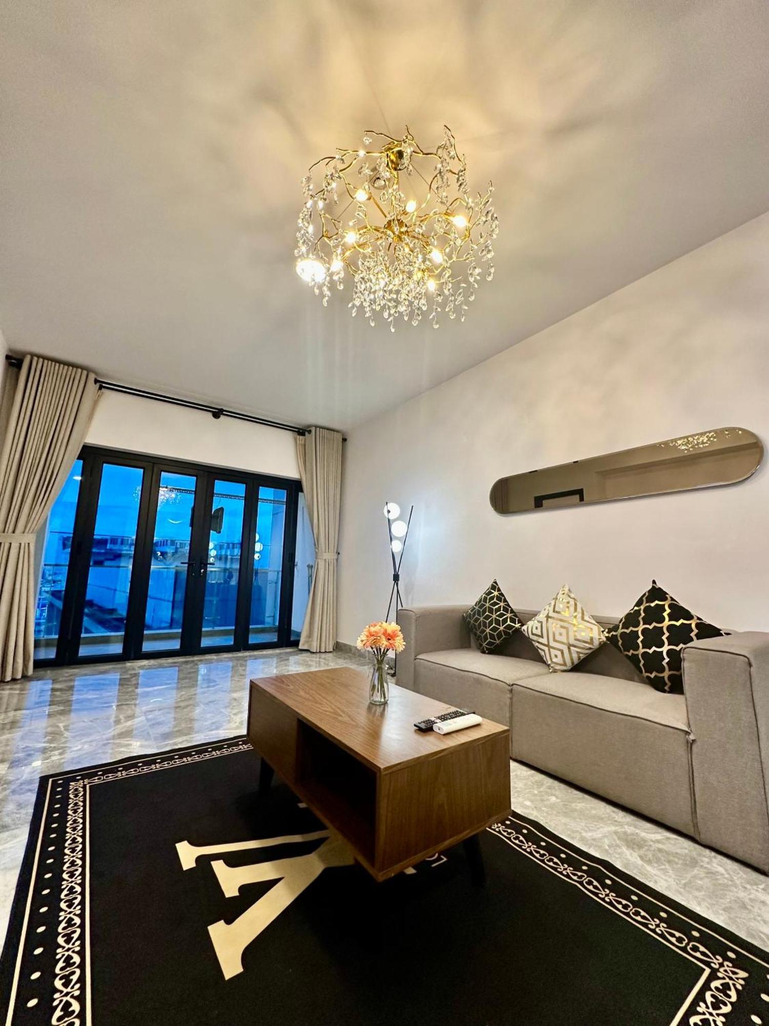 Luxury Gold 86 : D1- Mension , Rooftop Pool - District 1 Apartment