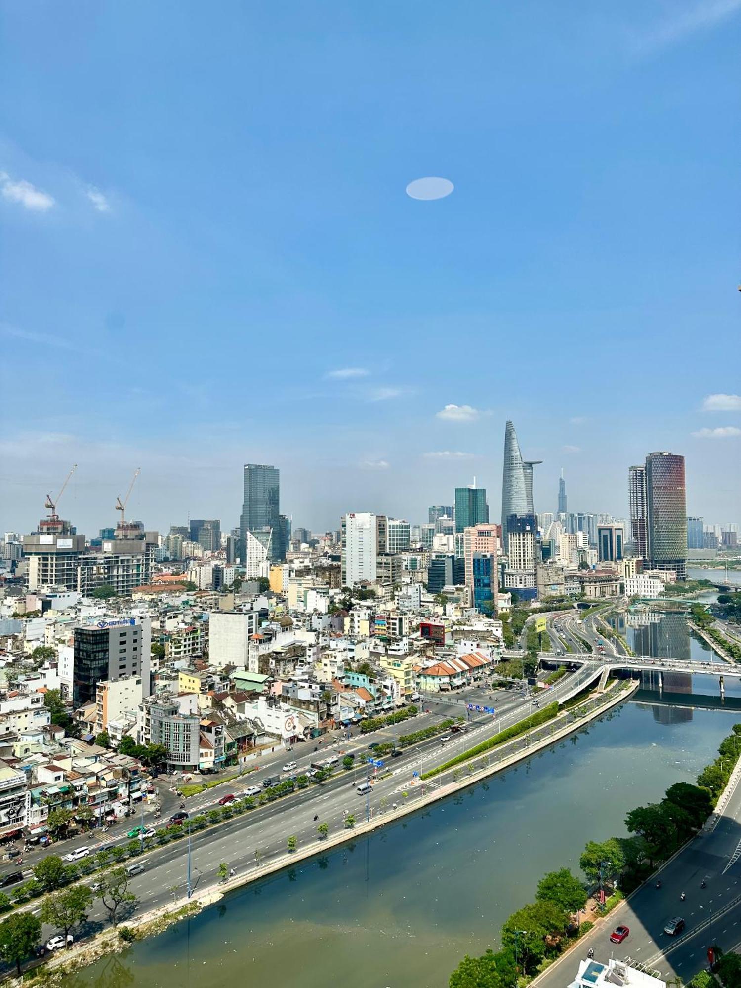 Grand Saigon Centre - Rivergate Residence, Free Gym&pool Apartment