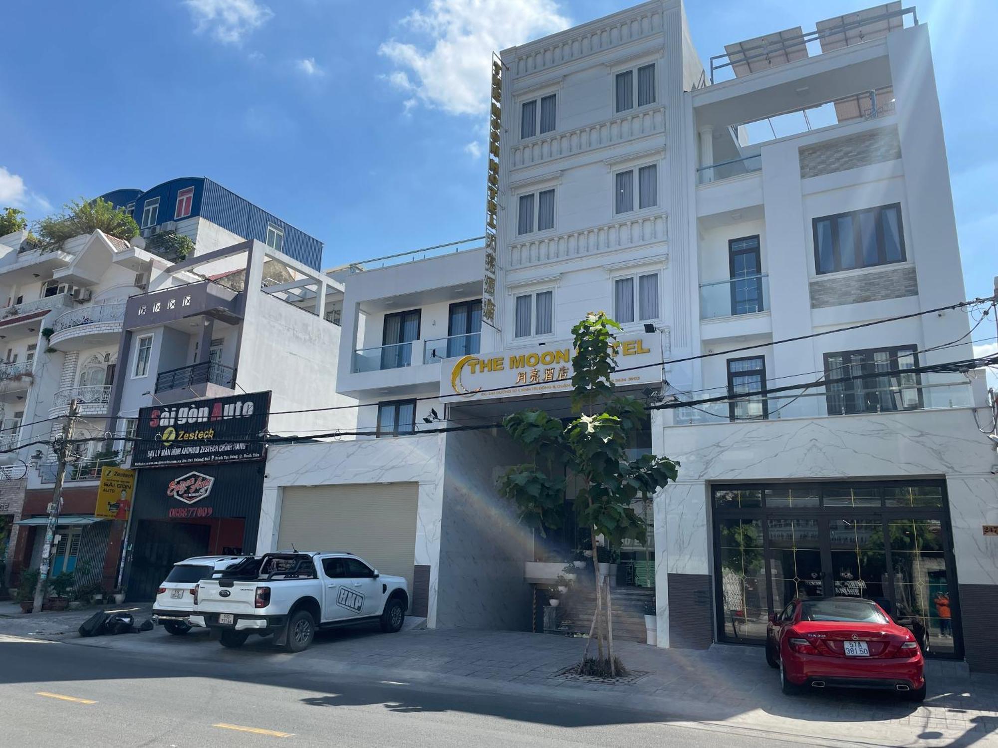 Hotel The Moon Ho Chi Minh City