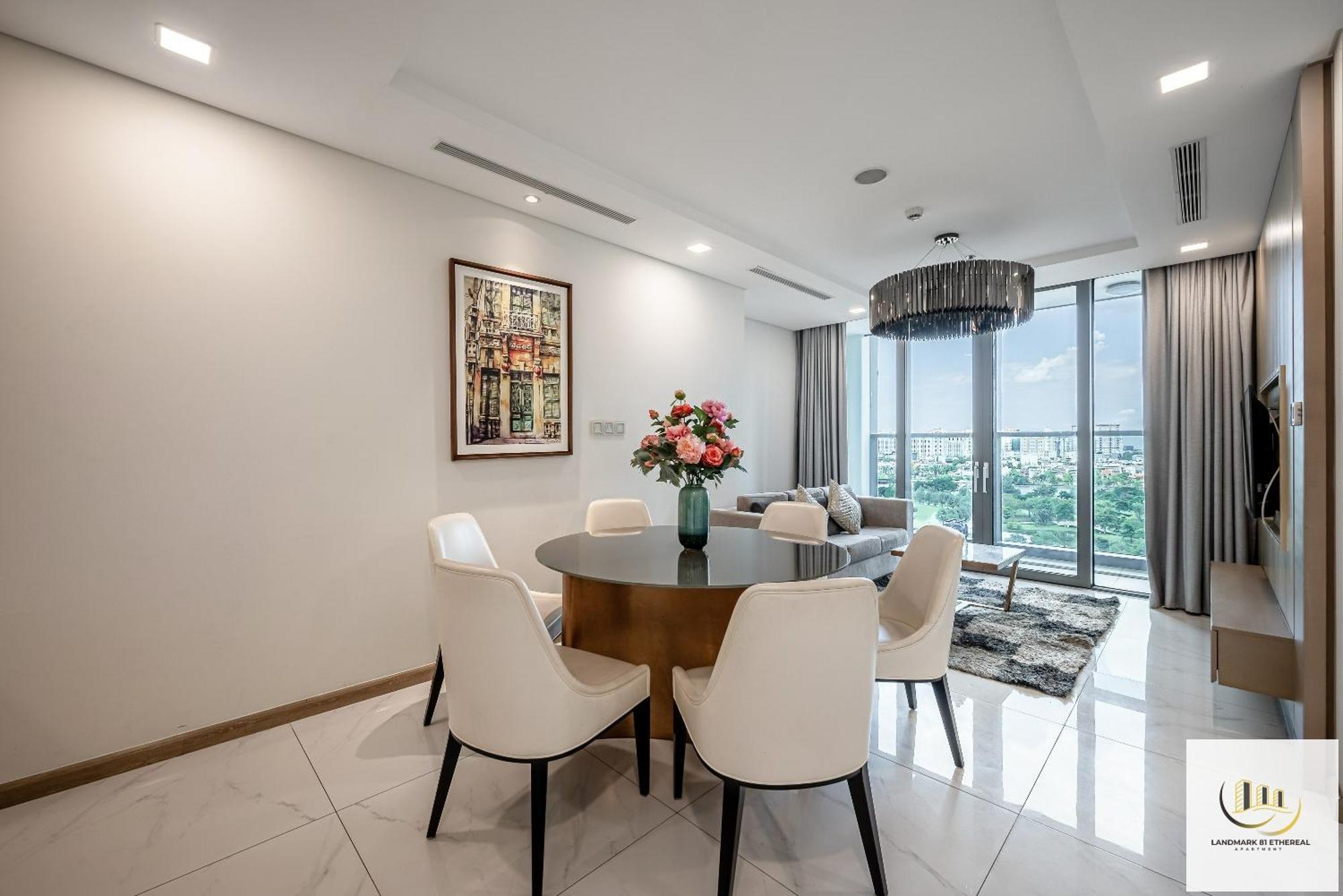 The Landmark 81 Ethereal Apartment