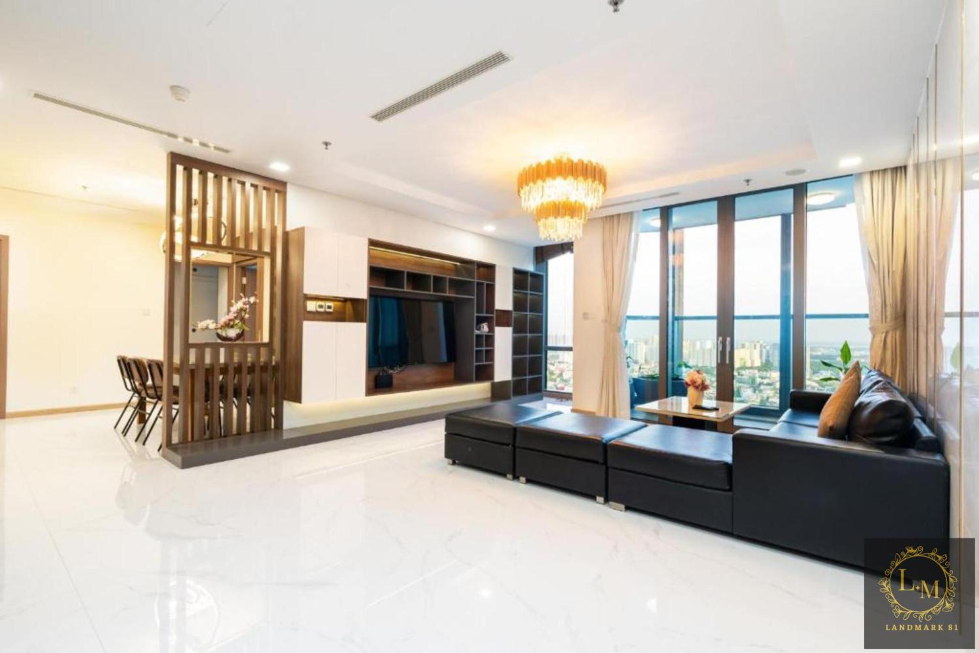 Landmark 81 Royal *