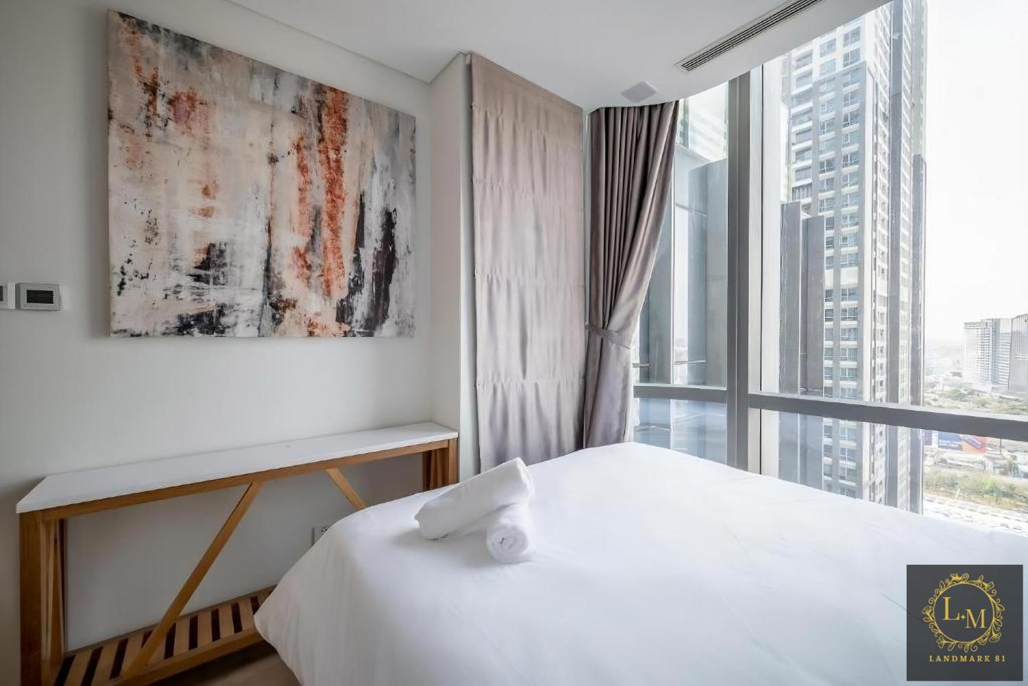 Apartment Landmark 81 Royal