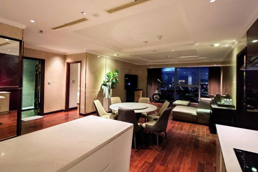 The Rixx Breathtaking View@vincom D1/pool/netflix * TP. Hồ Chí Minh