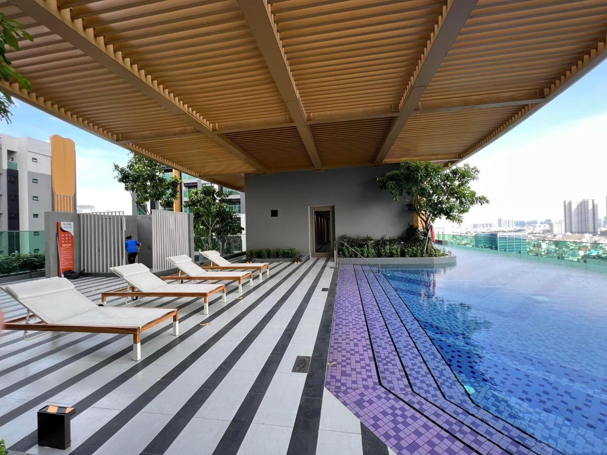 1br #delasol #d4 #gym #pool * Ho Chi Minh City