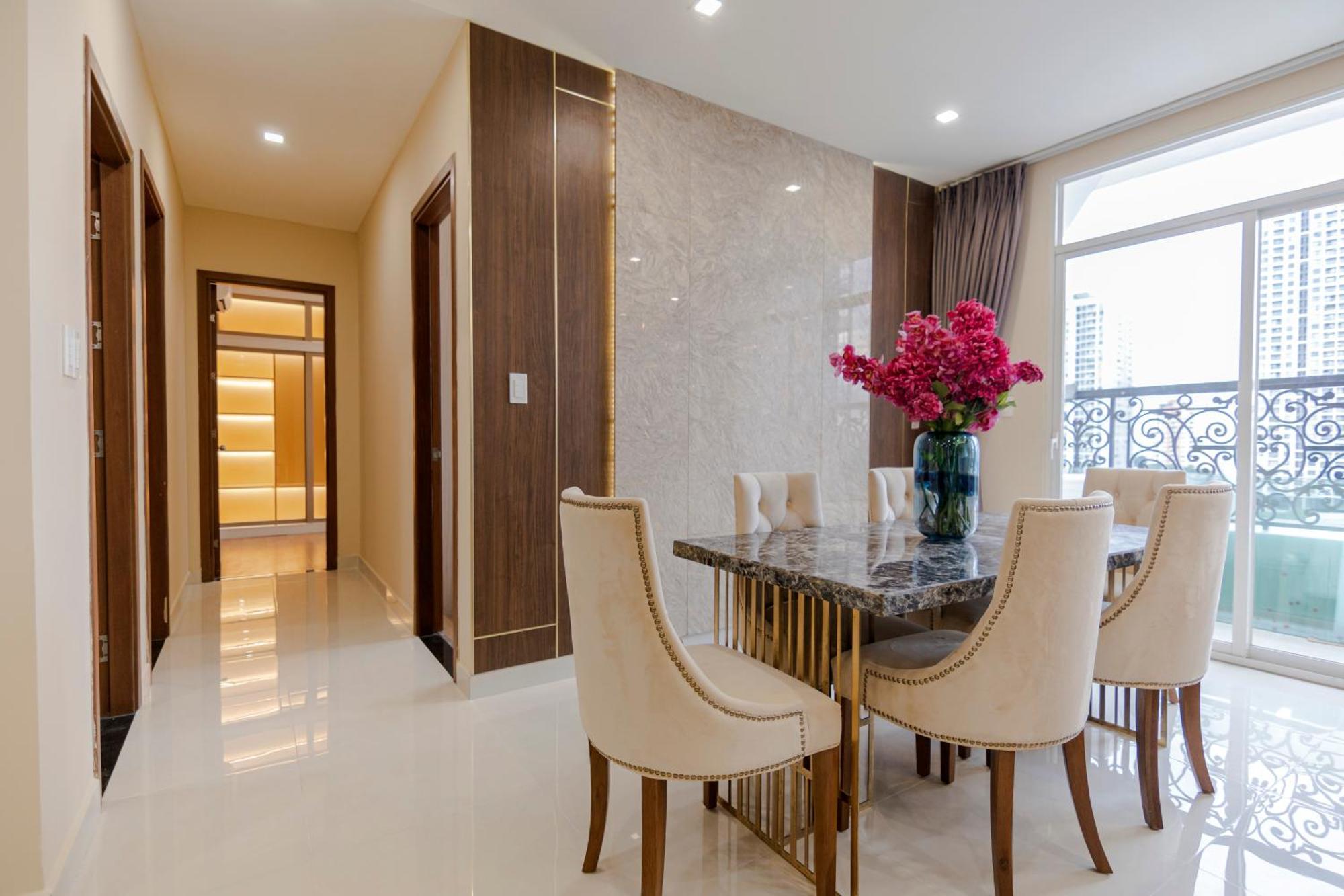Apartment Le Places The Grand Riverside Saigon