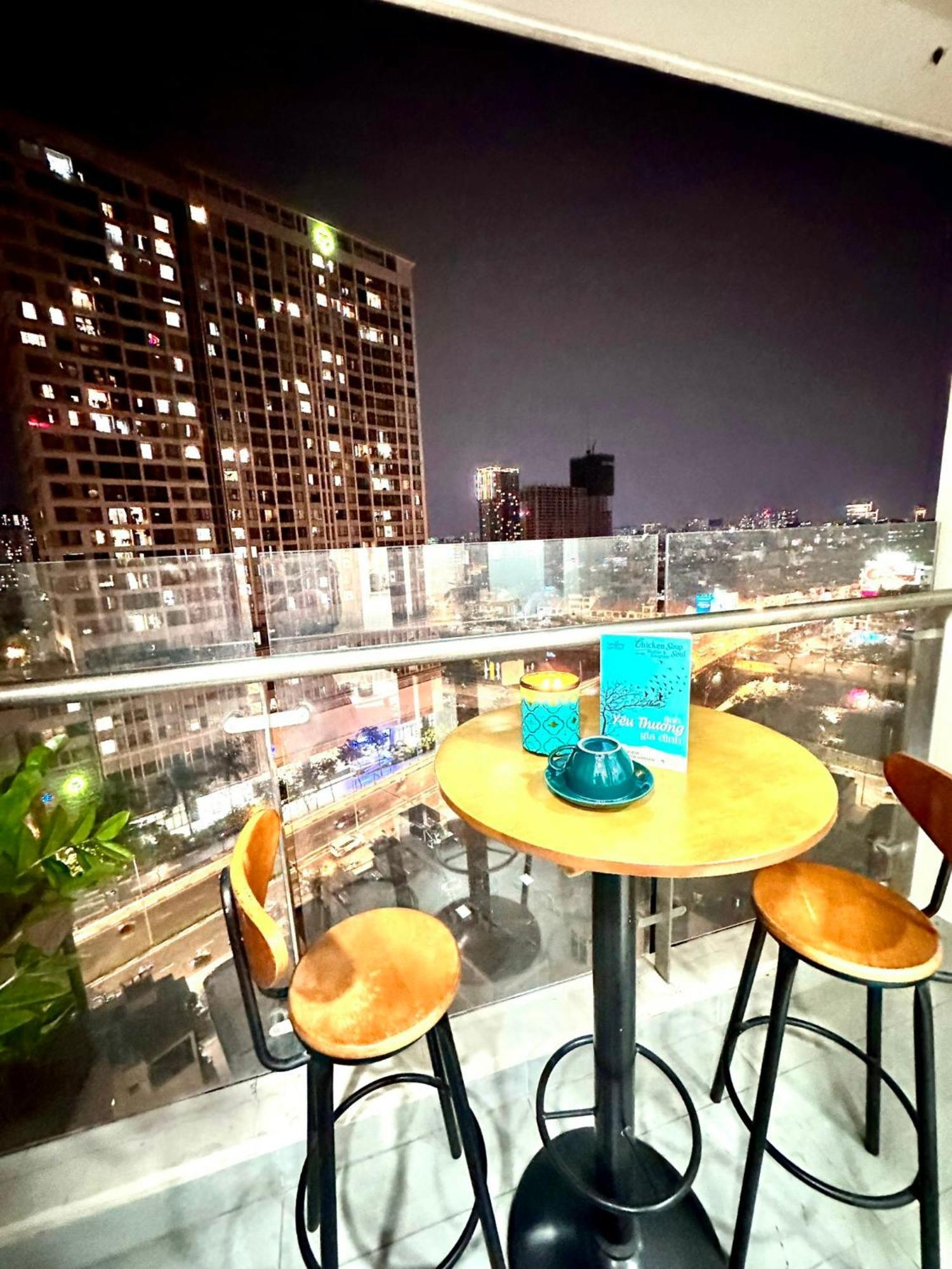 Millennium Saigon Apartment *